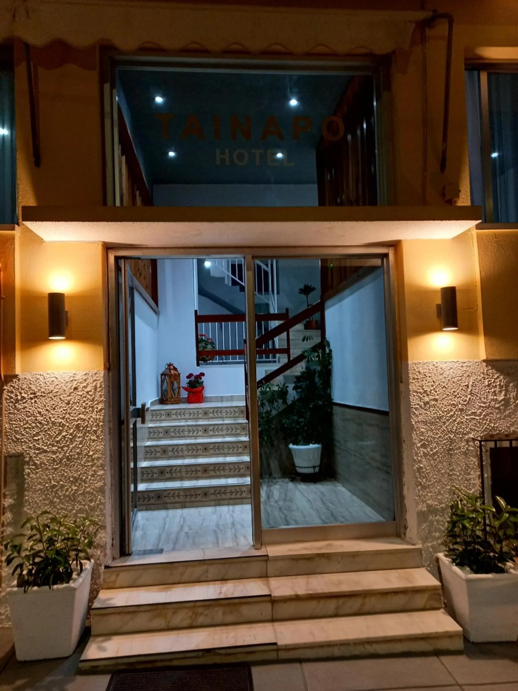 Hotel Tainaro