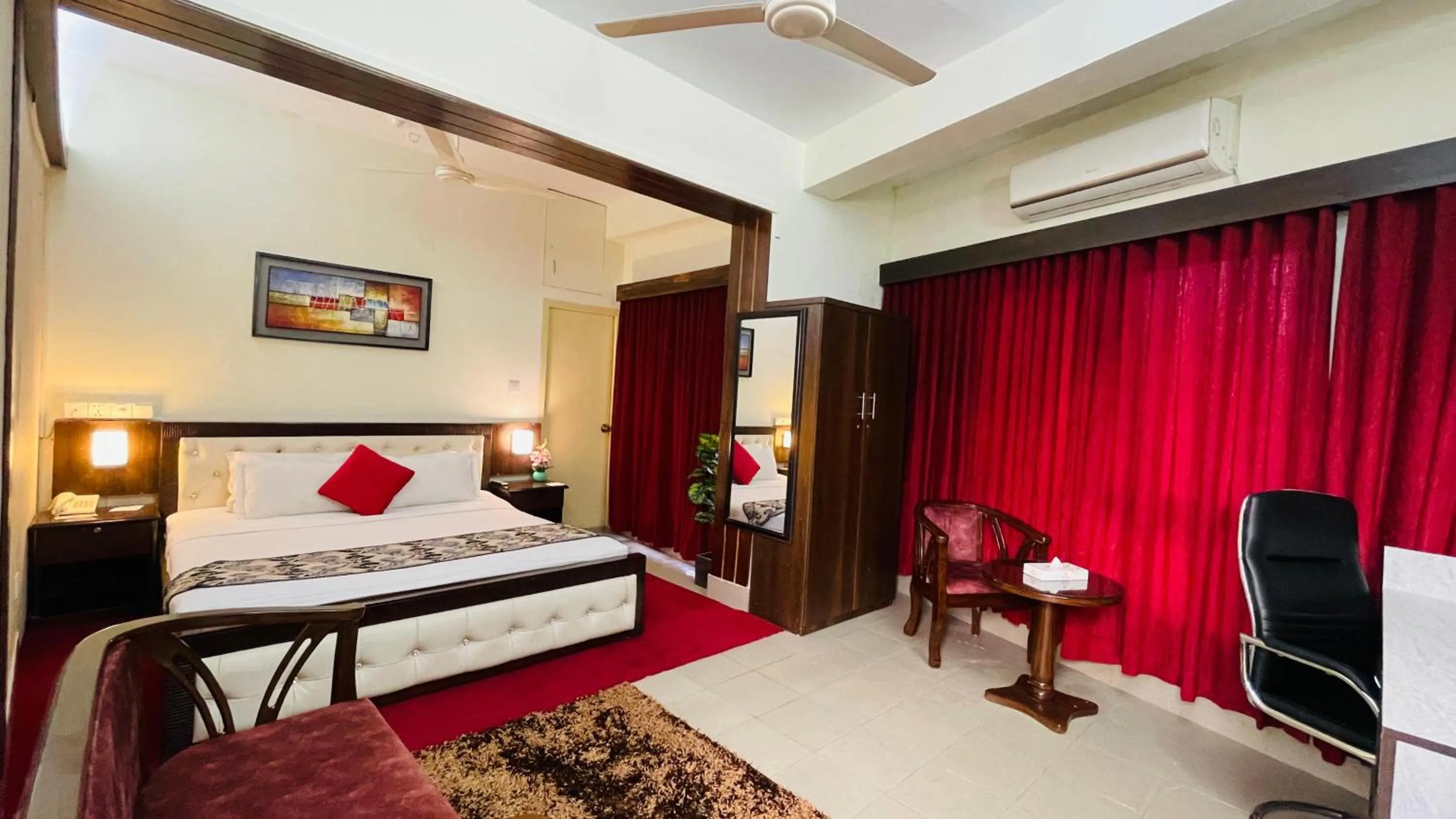 TV and multimedia in Circle Inn