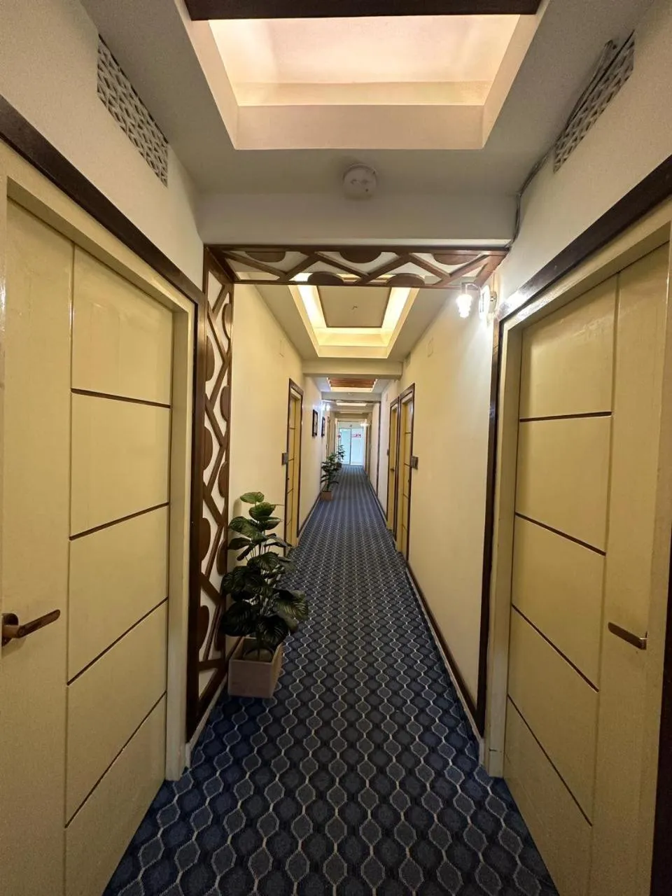 Facade/entrance in Circle Inn