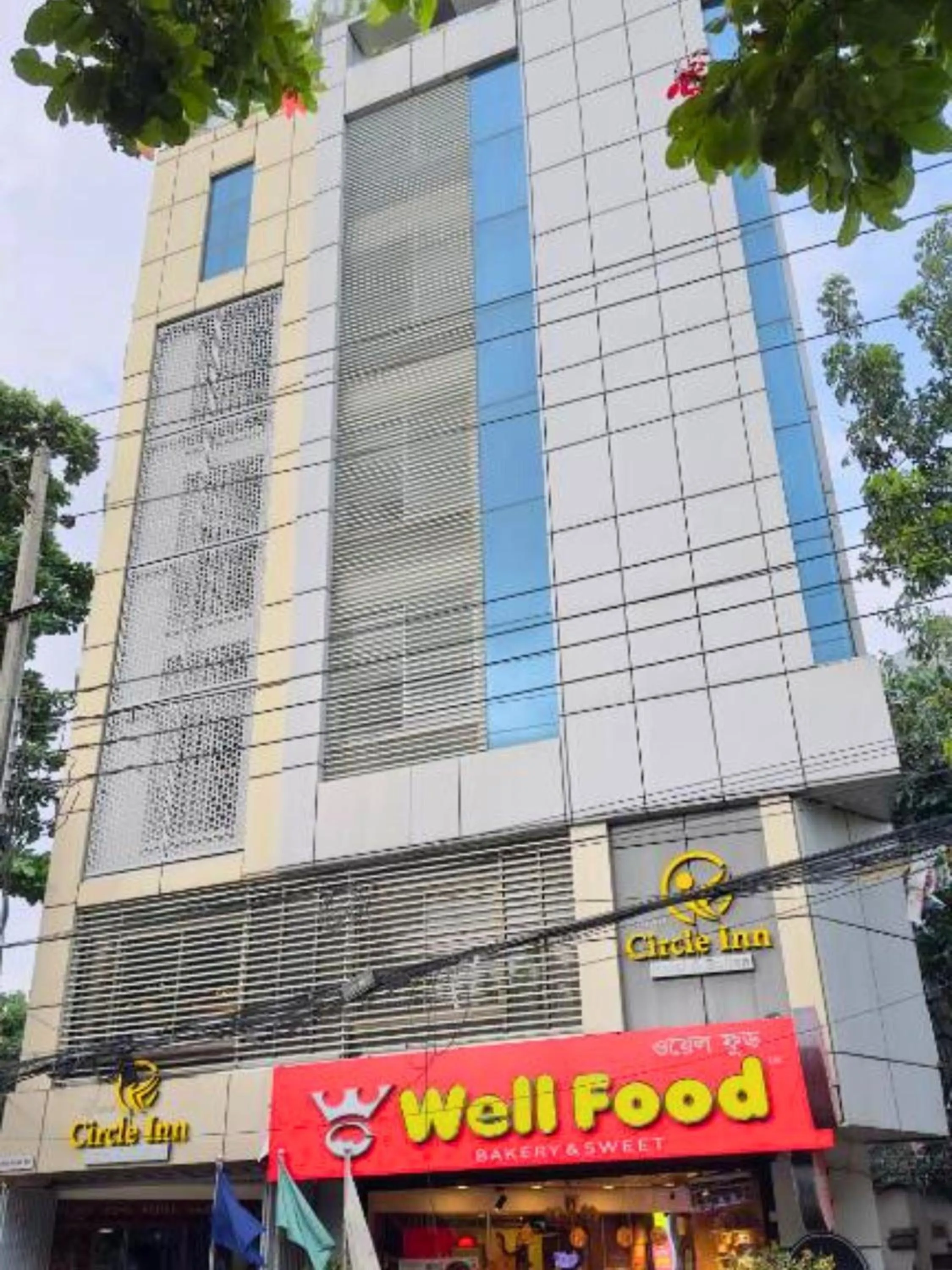 Property building in Circle Inn