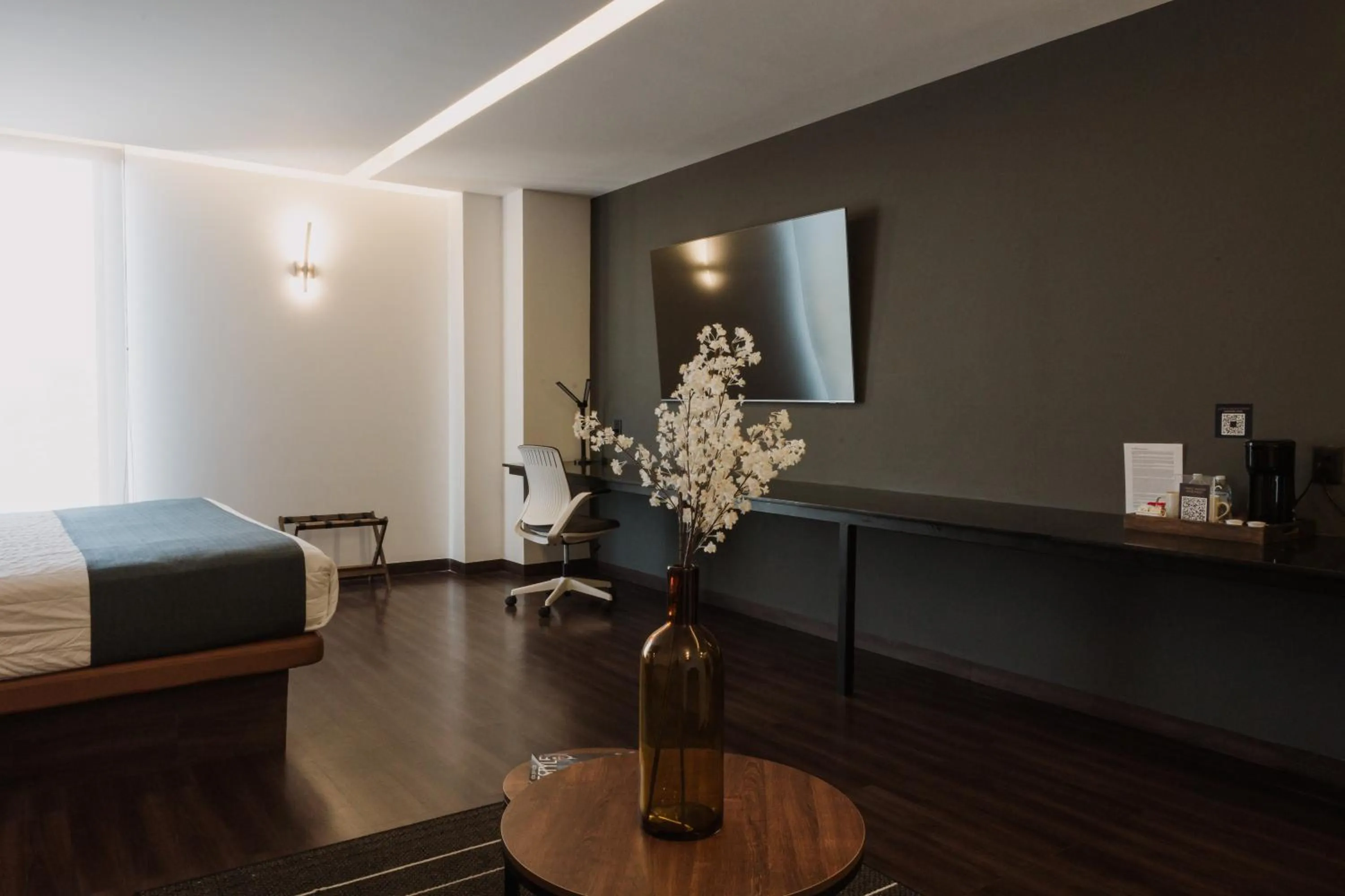 TV and multimedia in Hotel Noite Business Class