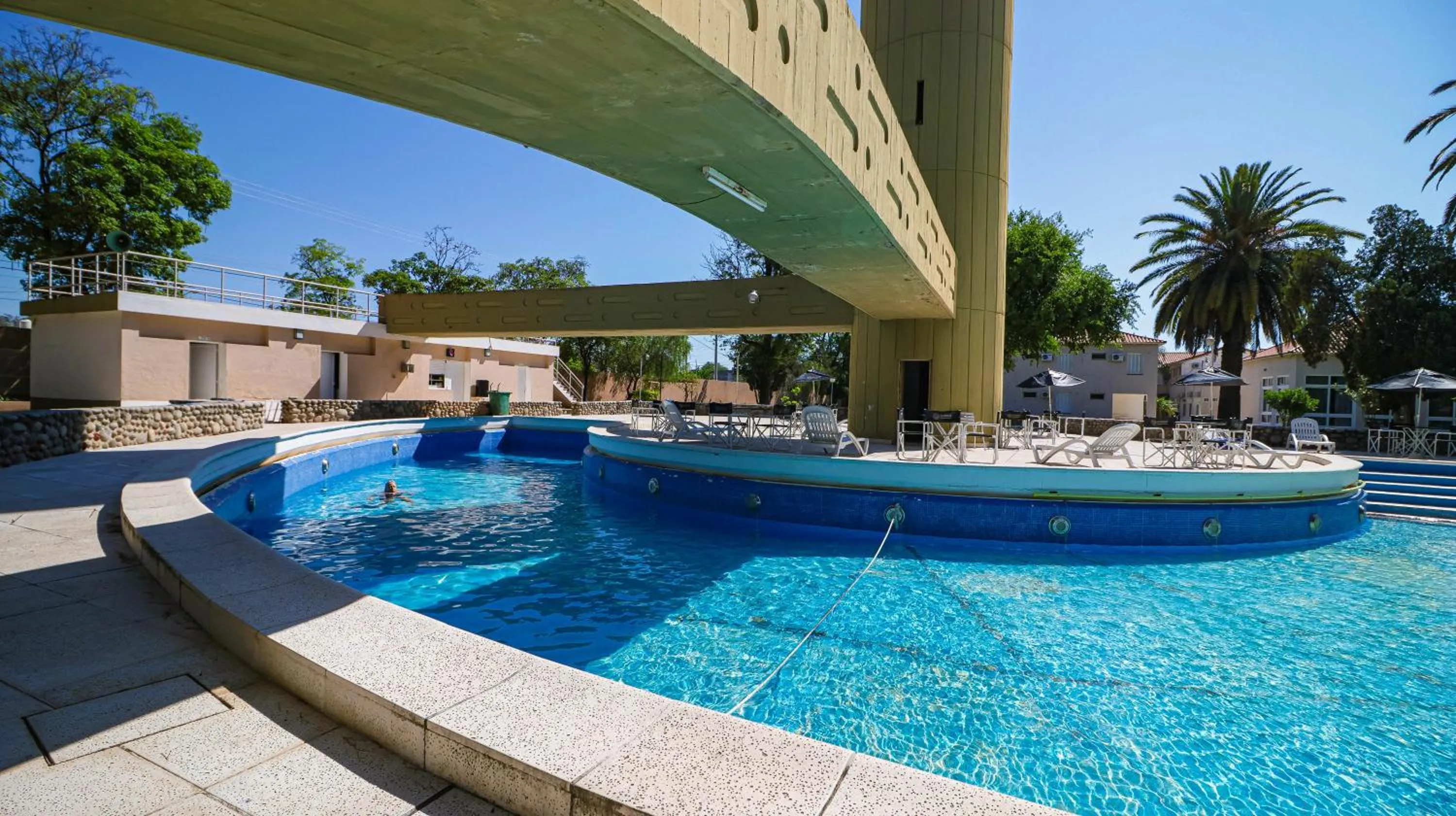 Swimming pool in Intersur Independencia
