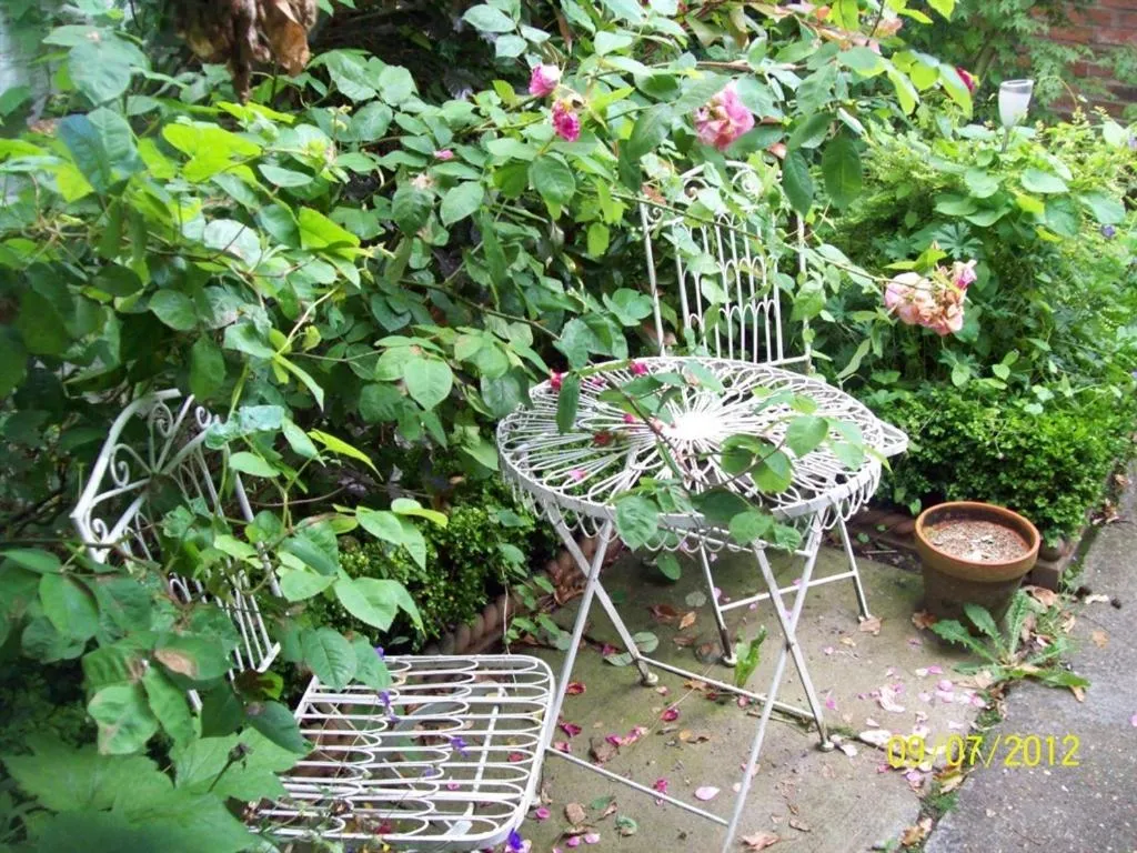 Property building in Beverley Guesthouse