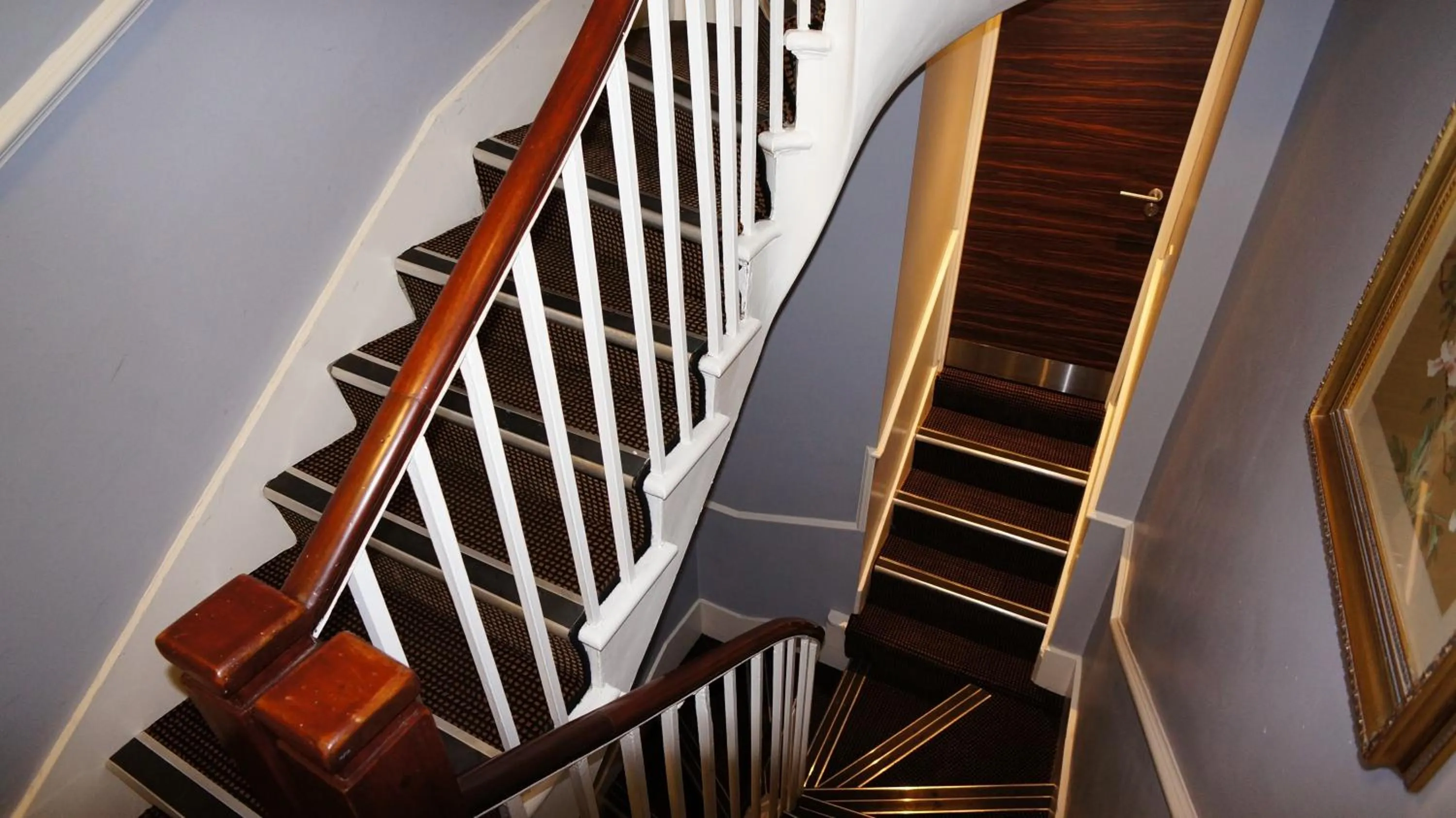 Decorative detail in Crestfield Hotel