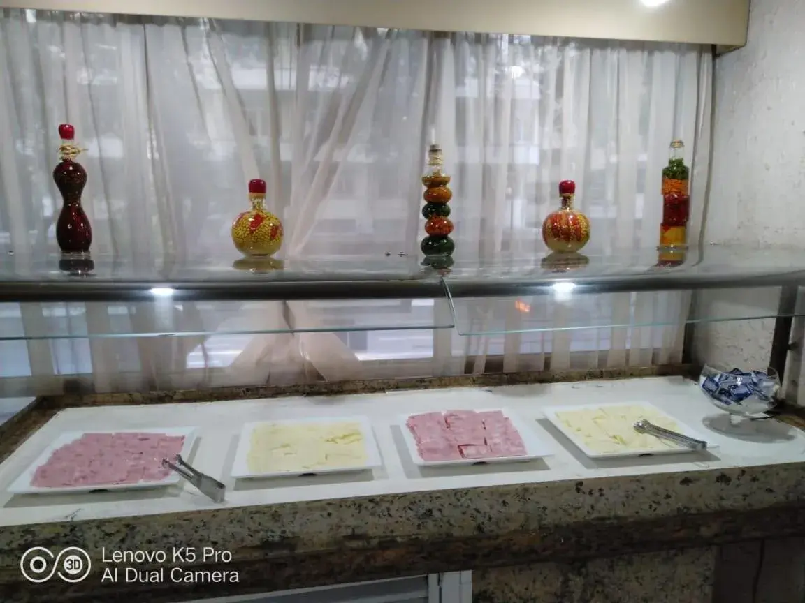 Food in Hotel Atlântico Avenida Food in Hotel Atlântico Avenida