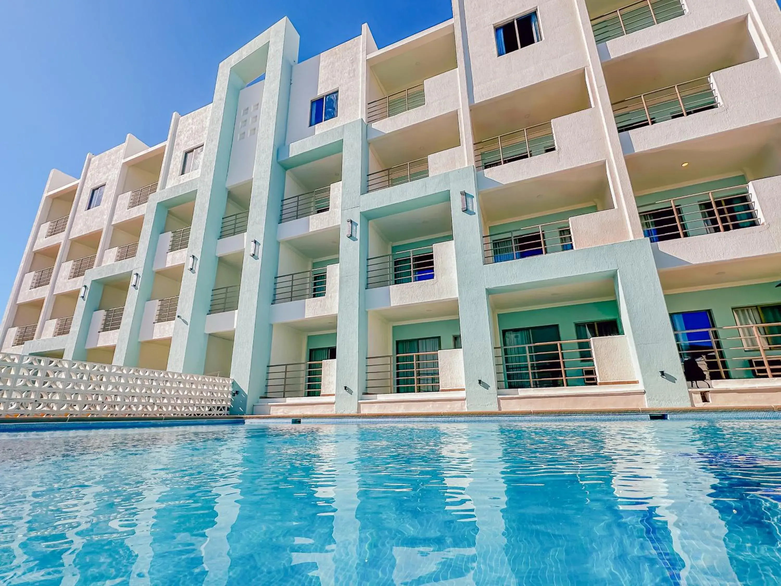 Costa Elegante Hotel & Suites Costa Elegante Hotel & Suites