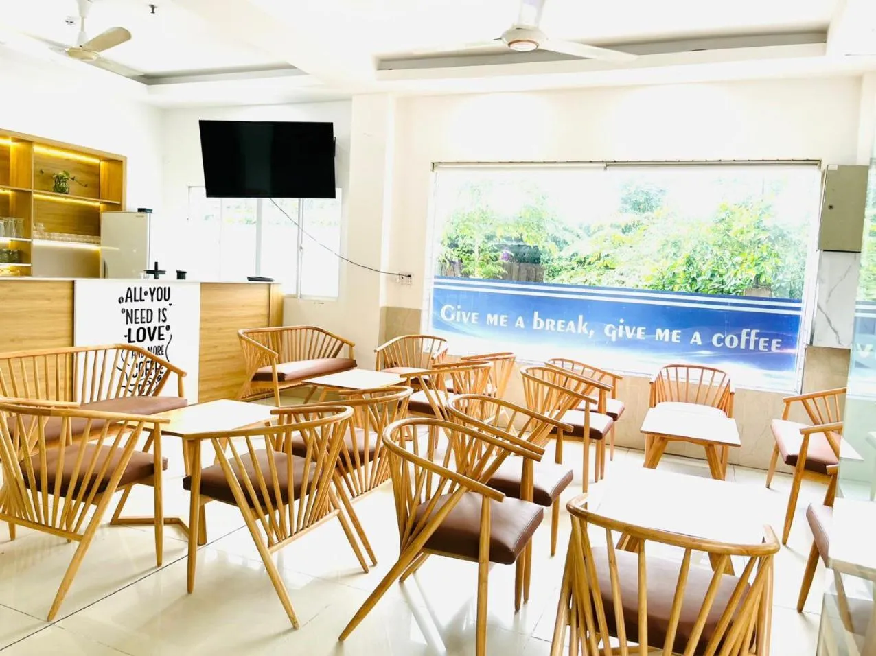 Property building in Hotel Nguyen Anh 2