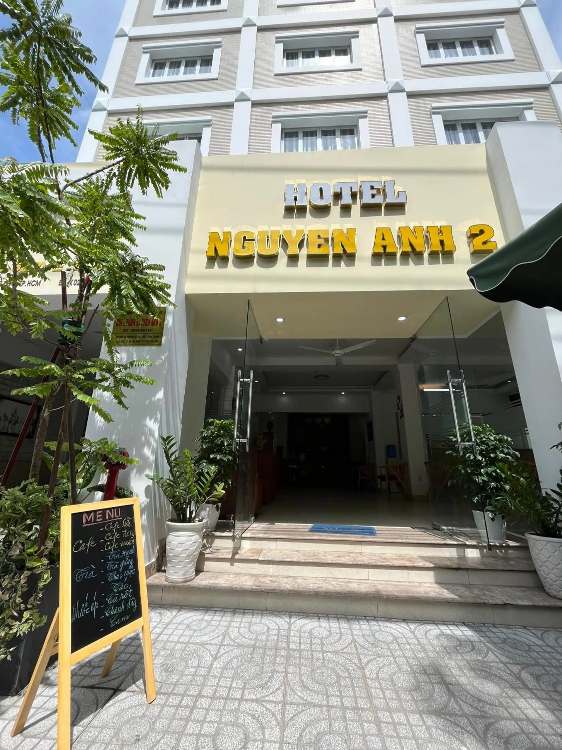 Restaurant/places to eat in Hotel Nguyen Anh 2