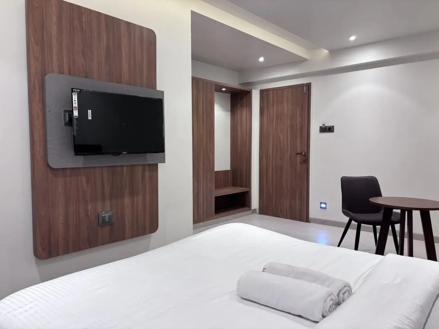 Bed in Sai Ram Regency Bed in Sai Ram Regency