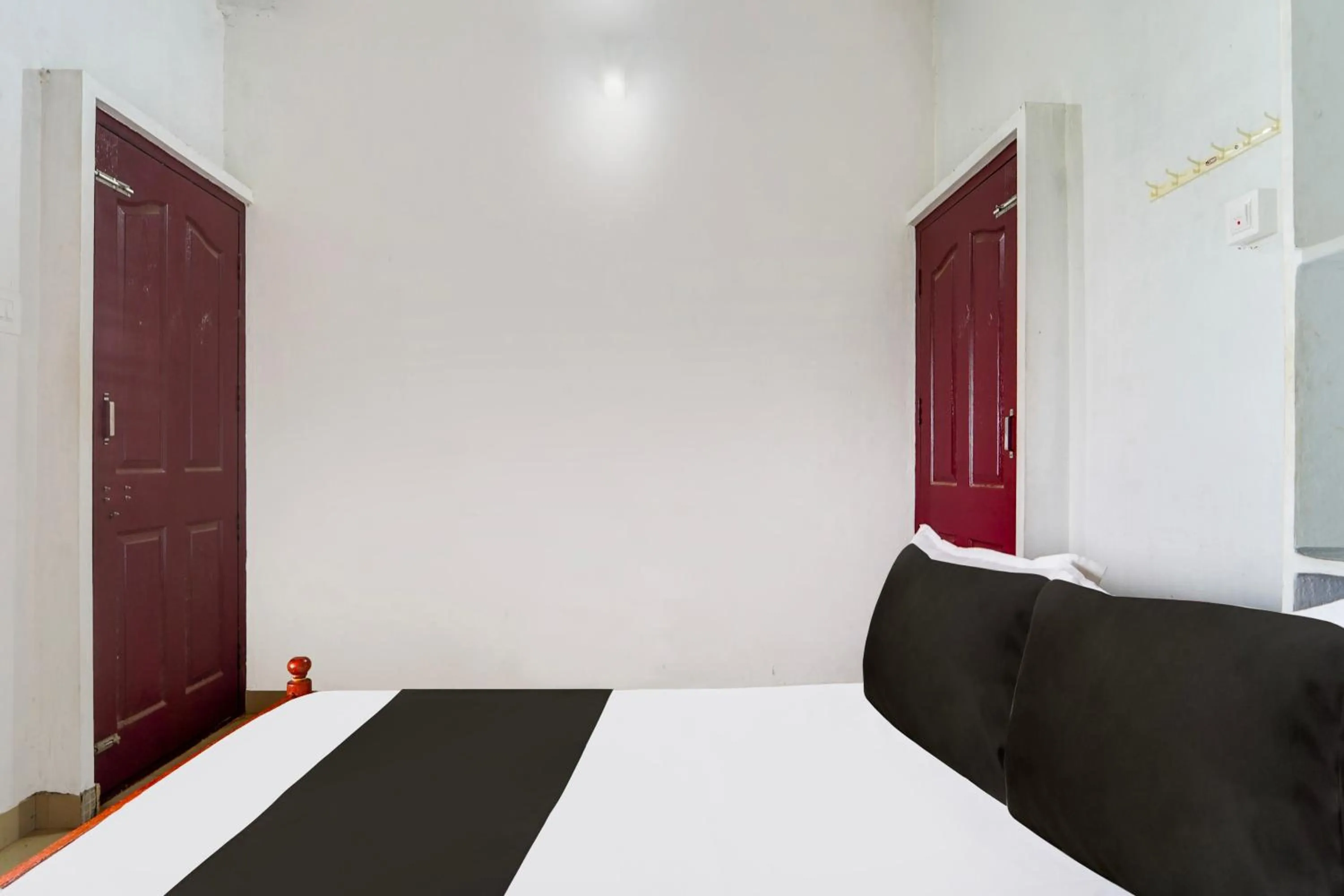 Bedroom, Bed in Hotel O Sree Badra Lodge