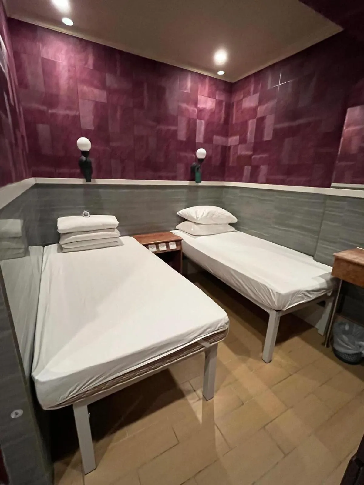 Property building in USA Hostel HONG KONG