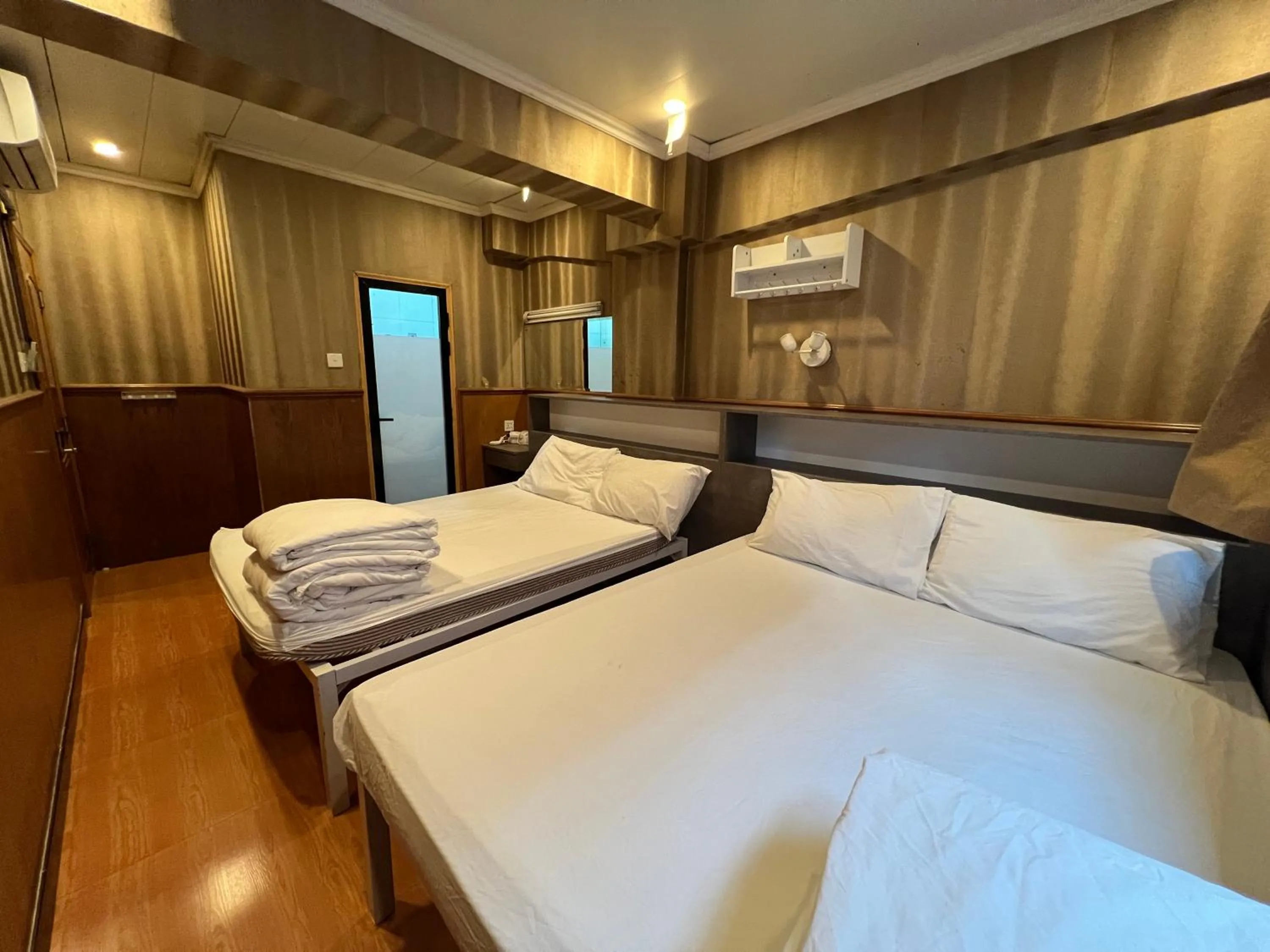 Bed in USA Hostel HONG KONG