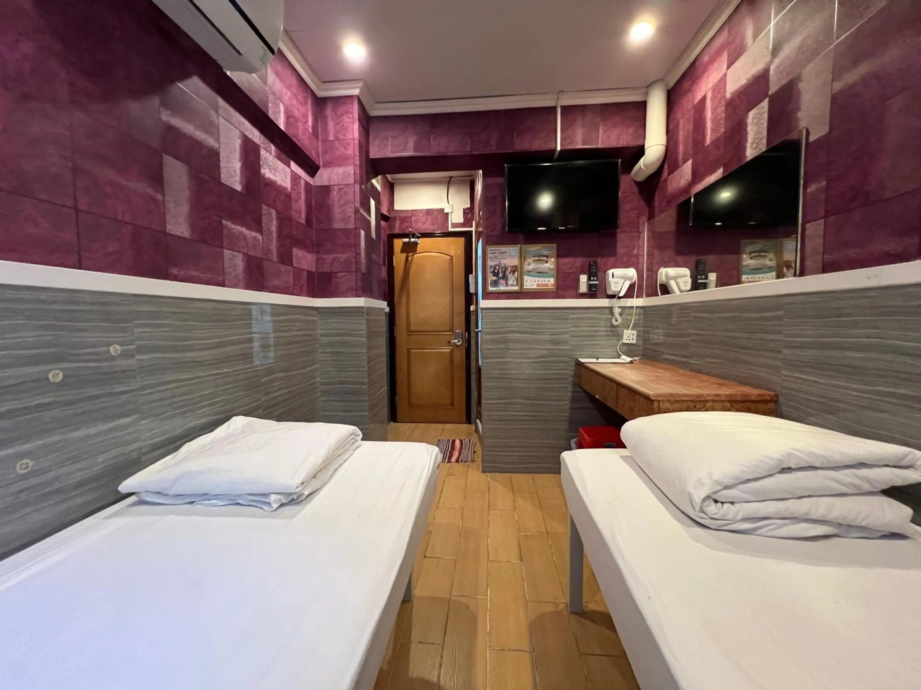 Bed in USA Hostel HONG KONG