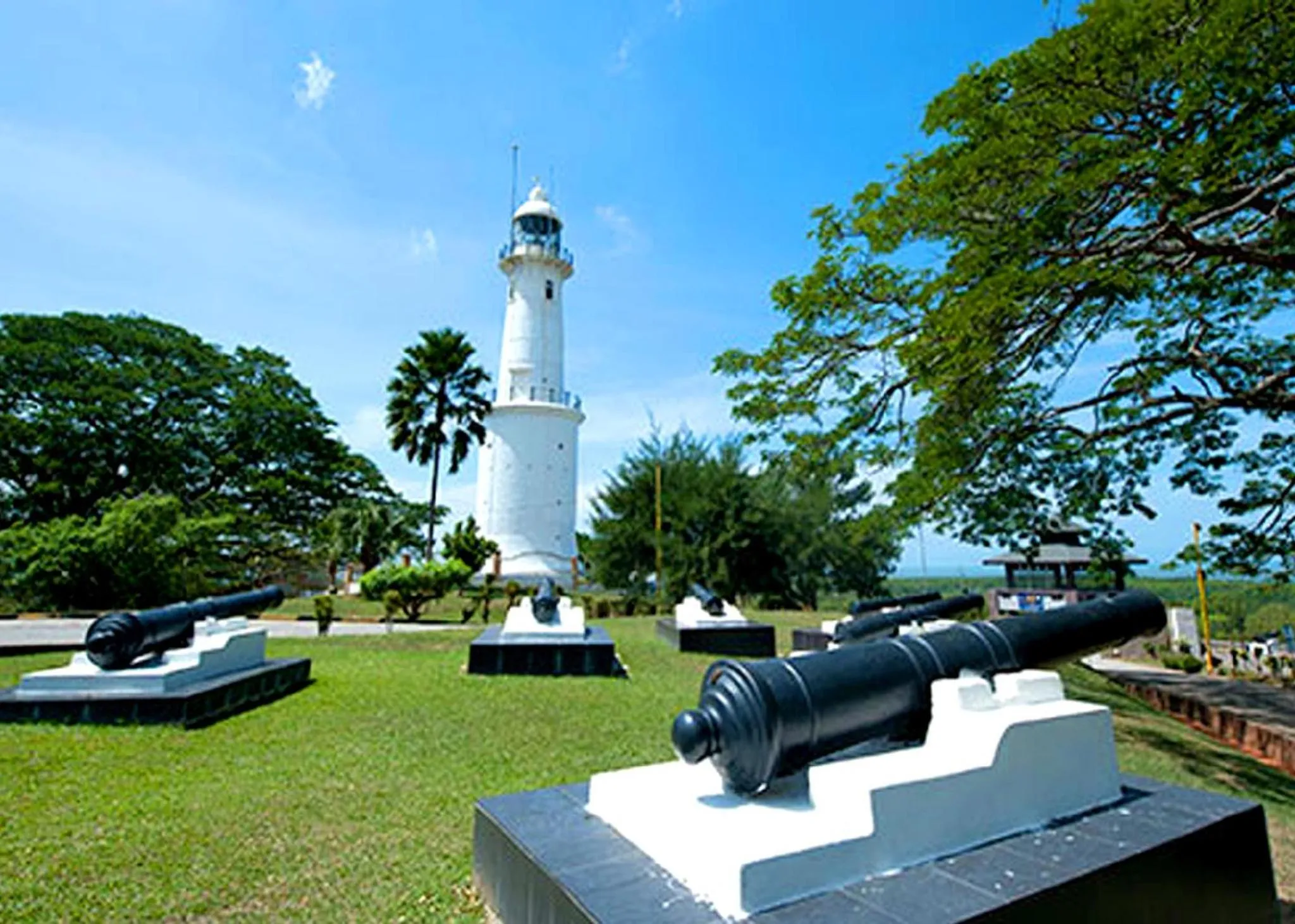 Nearby landmark in ARK Serendah Hotel