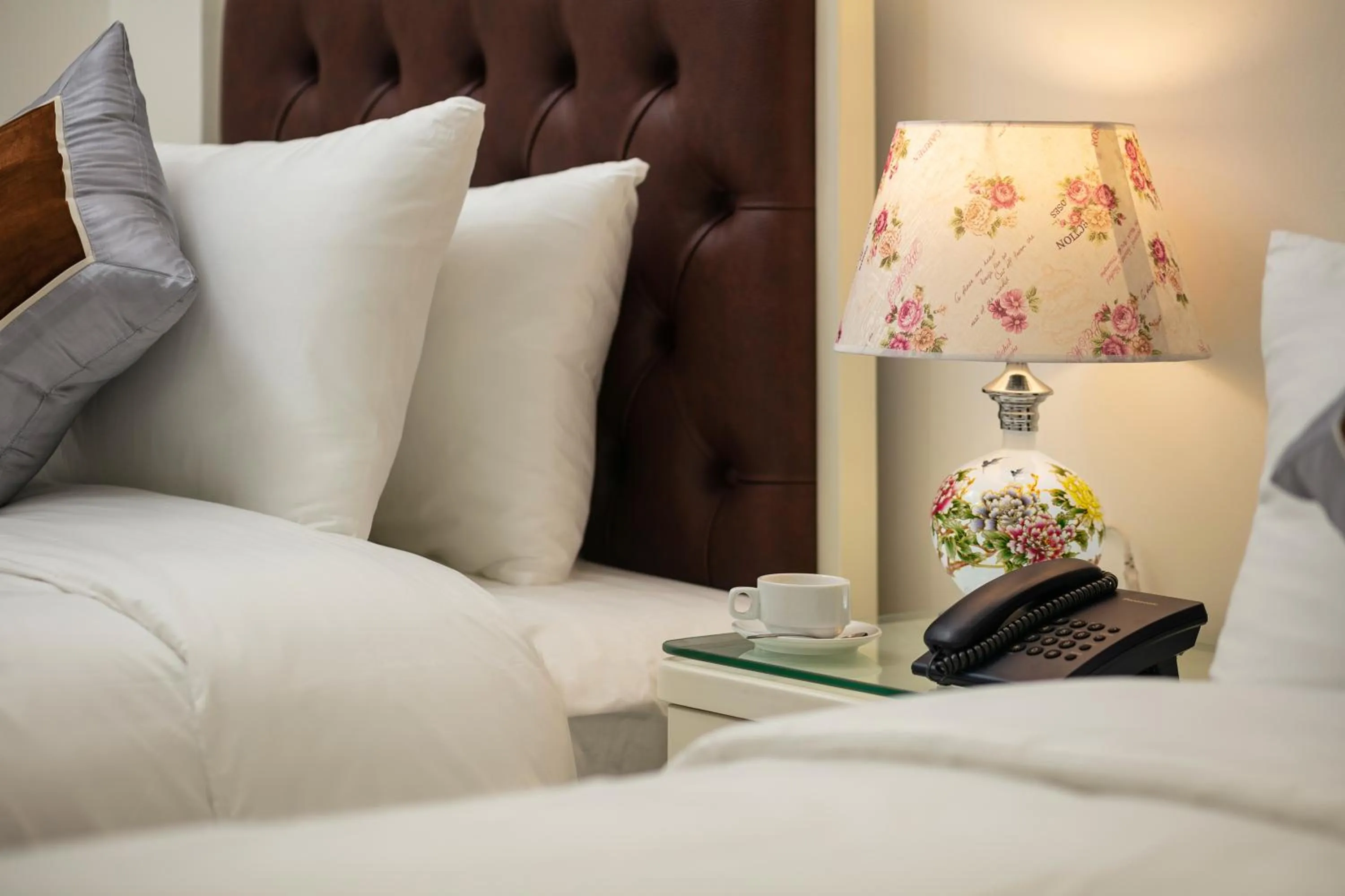 Bedroom, Bed in TrangTrang Luxury Hotel