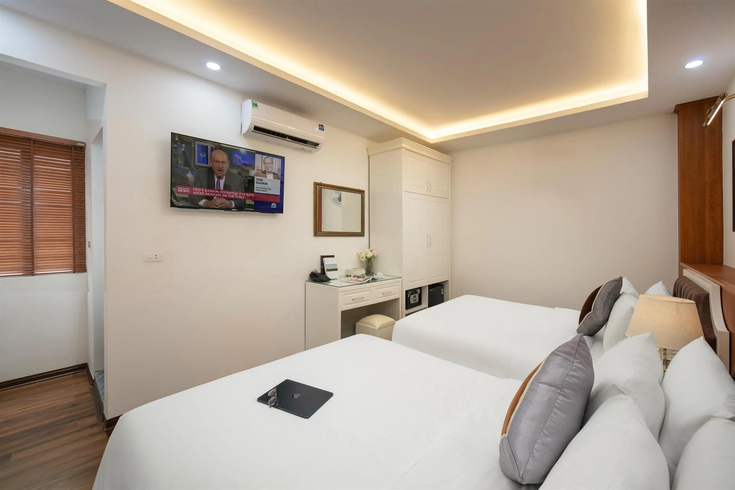 TV and multimedia, Bed in TrangTrang Luxury Hotel