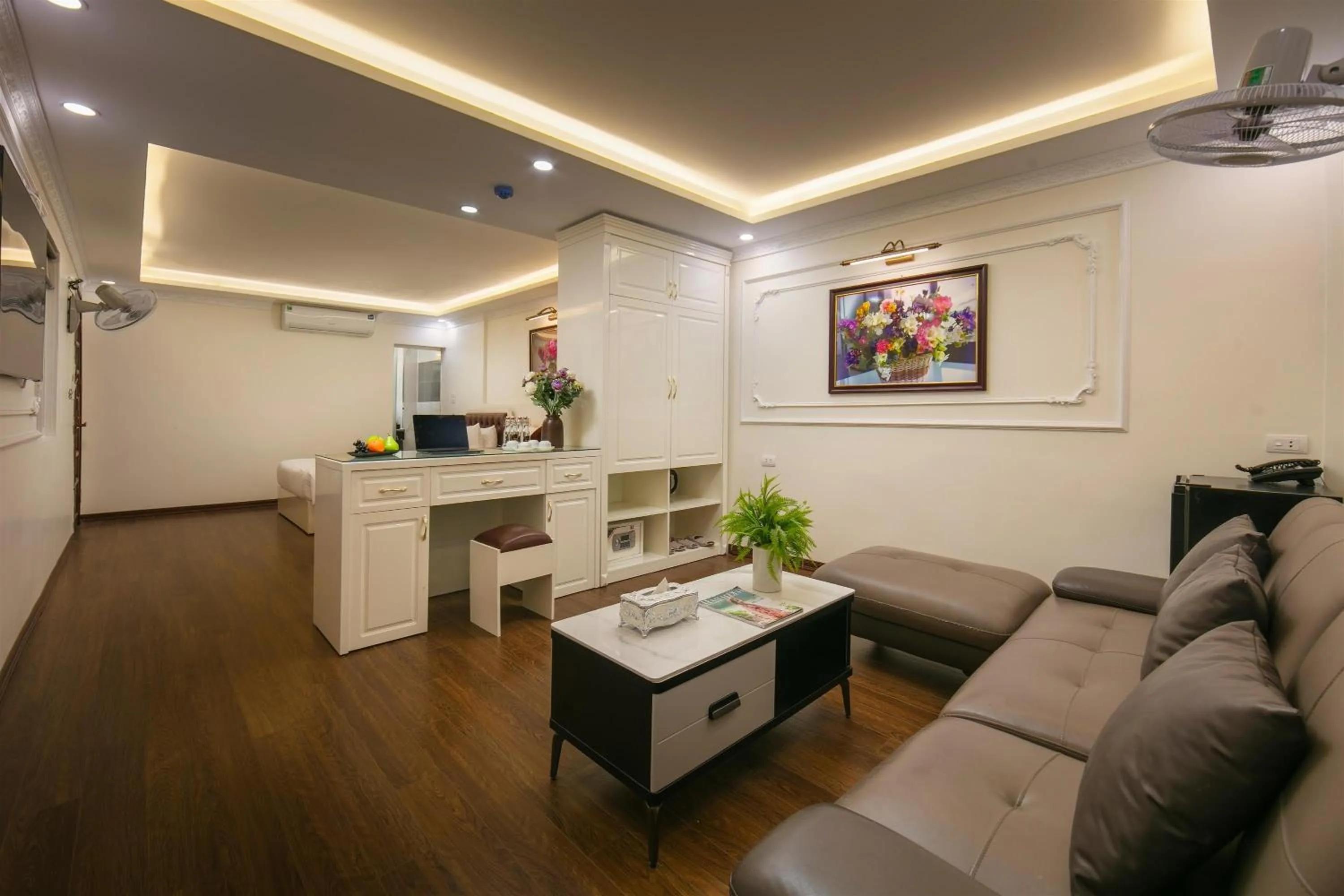 Living room in TrangTrang Luxury Hotel