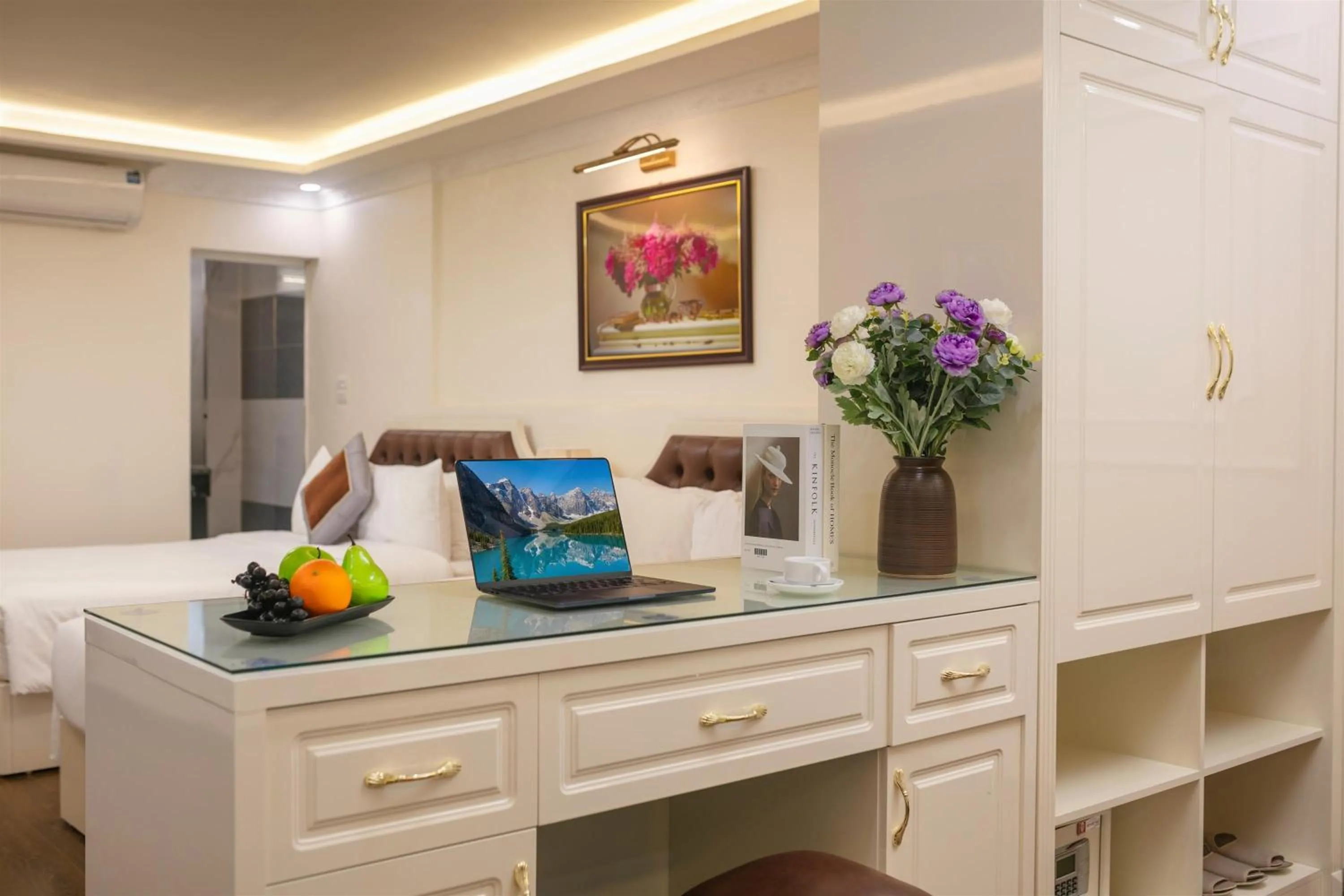 Living room in TrangTrang Luxury Hotel