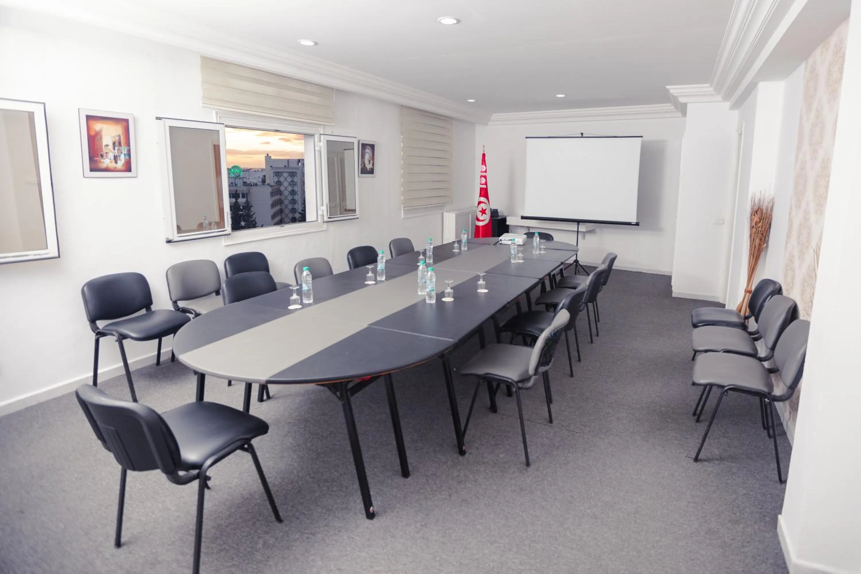 Meeting/conference room in Le National