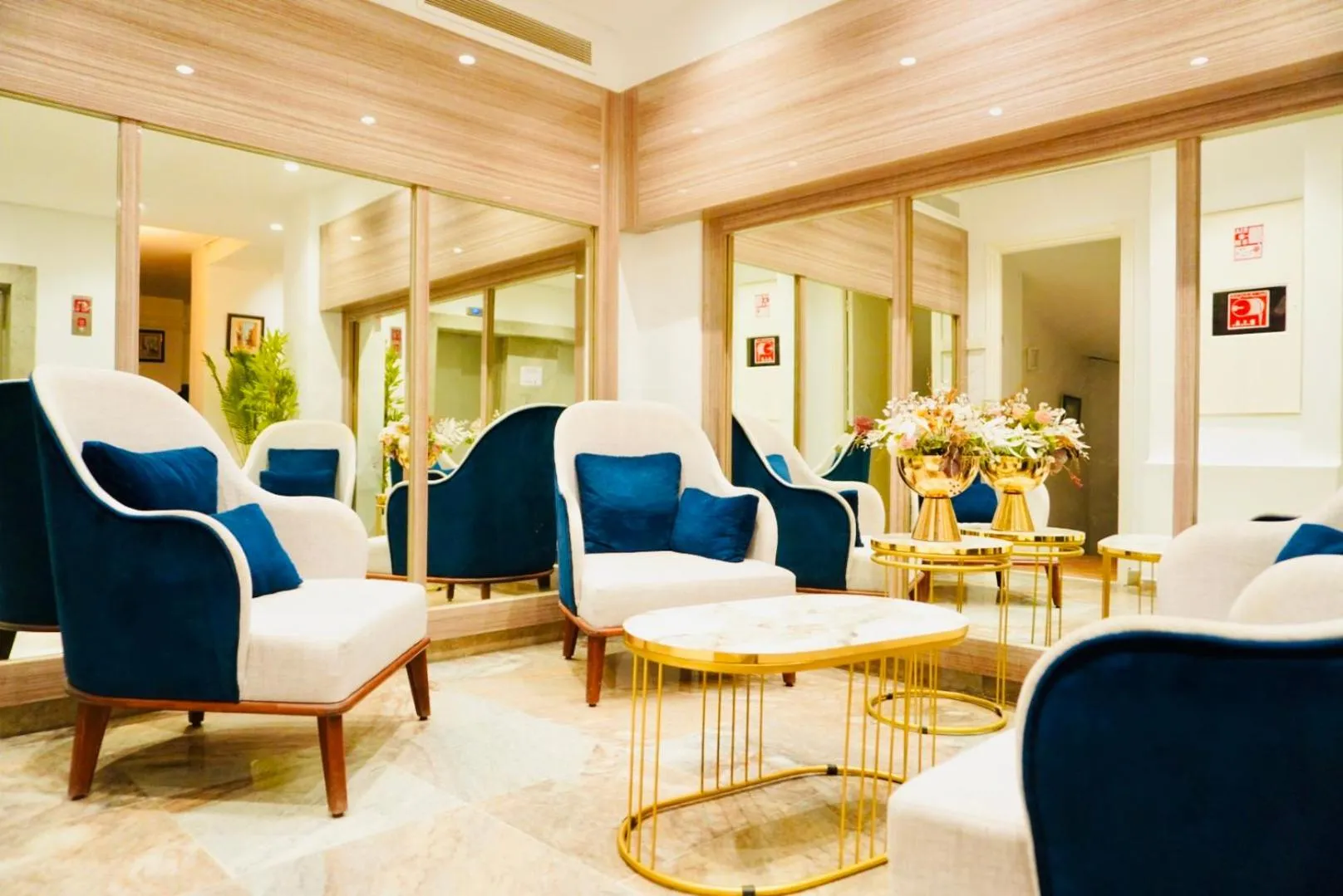 Living room in Le National
