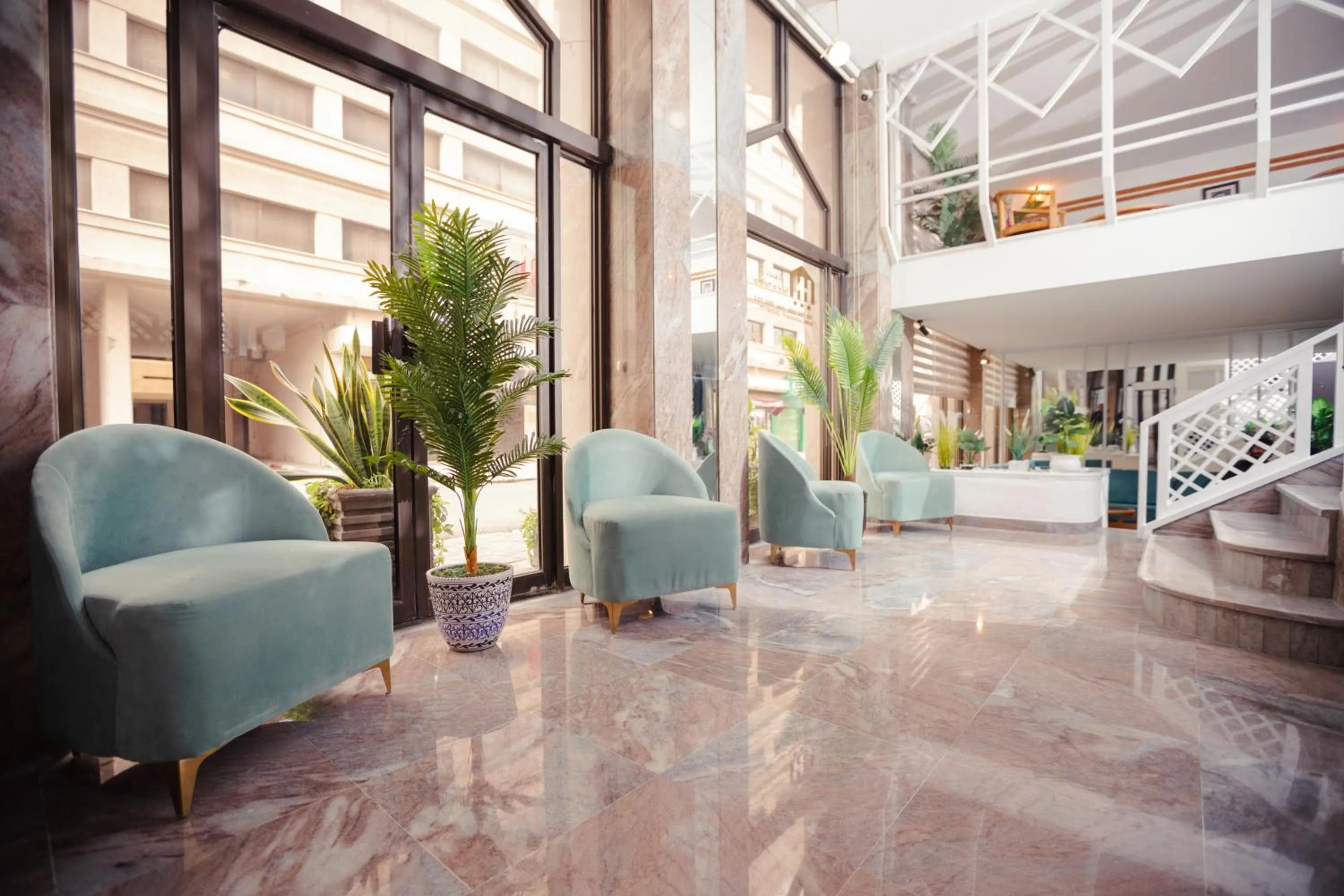 Lobby or reception in Le National