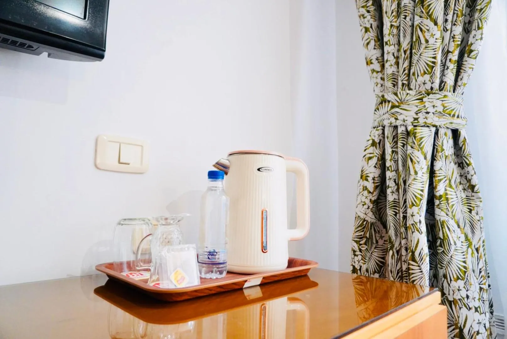 Coffee/tea facilities in Le National