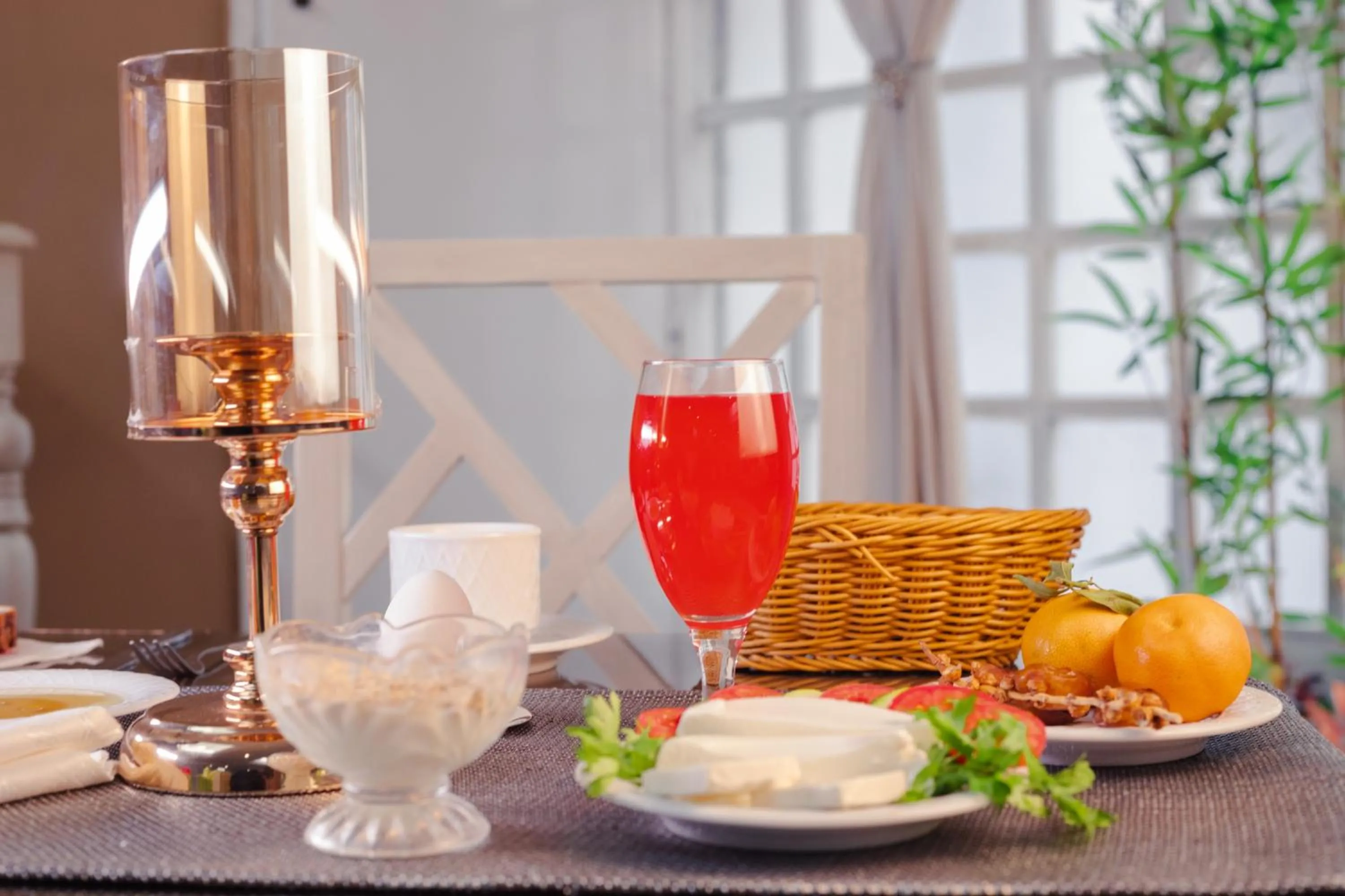 Food and drinks in Le National