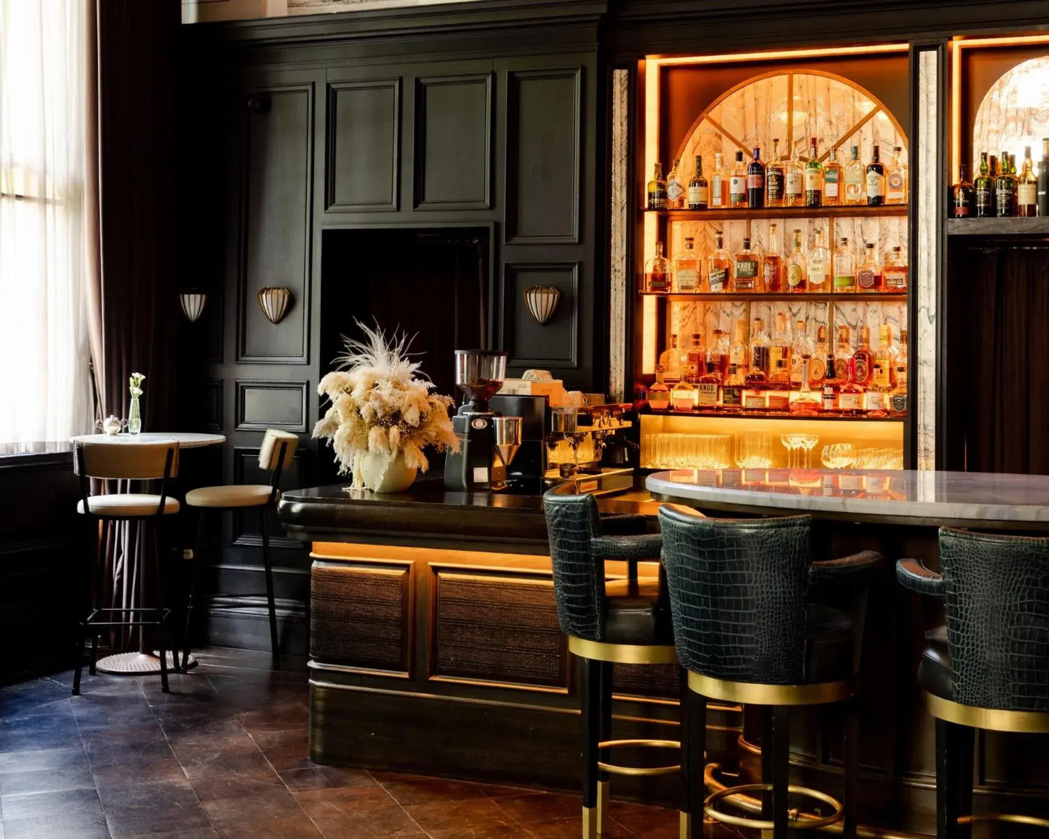 Lounge or bar in Kimpton Fitzroy London by IHG Lounge or bar in Kimpton Fitzroy London by IHG