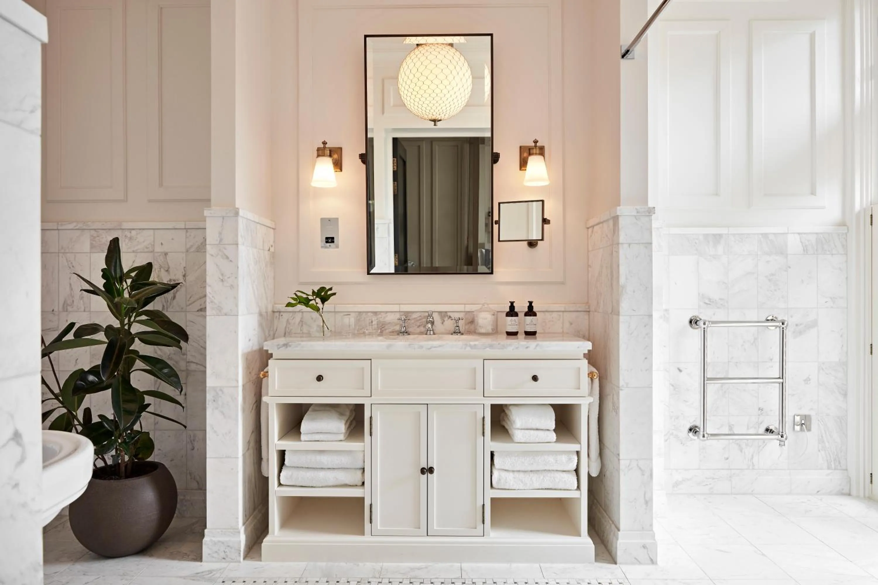 Bathroom in Kimpton Fitzroy London by IHG