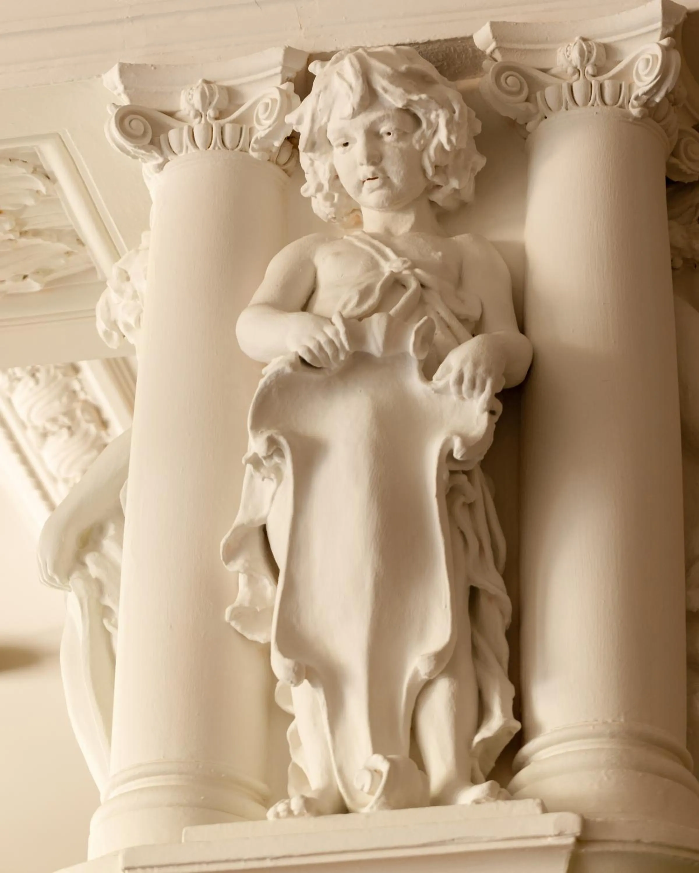 Restaurant/places to eat in Kimpton Fitzroy London by IHG