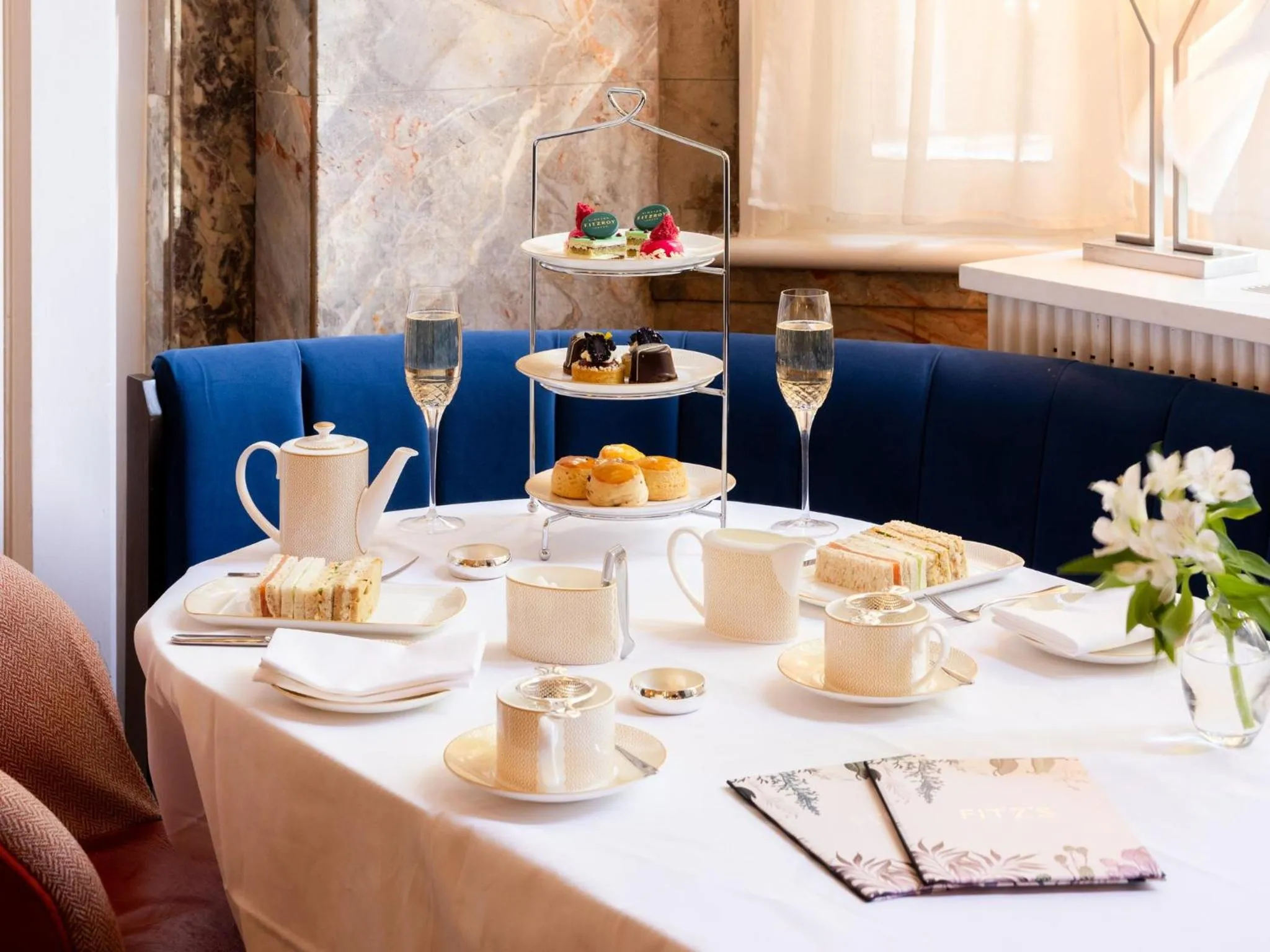 Restaurant/places to eat in Kimpton Fitzroy London by IHG