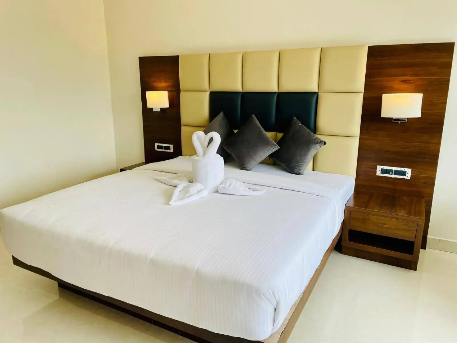 Bedroom in Mastiff Grand Dharwad Bedroom in Mastiff Grand Dharwad