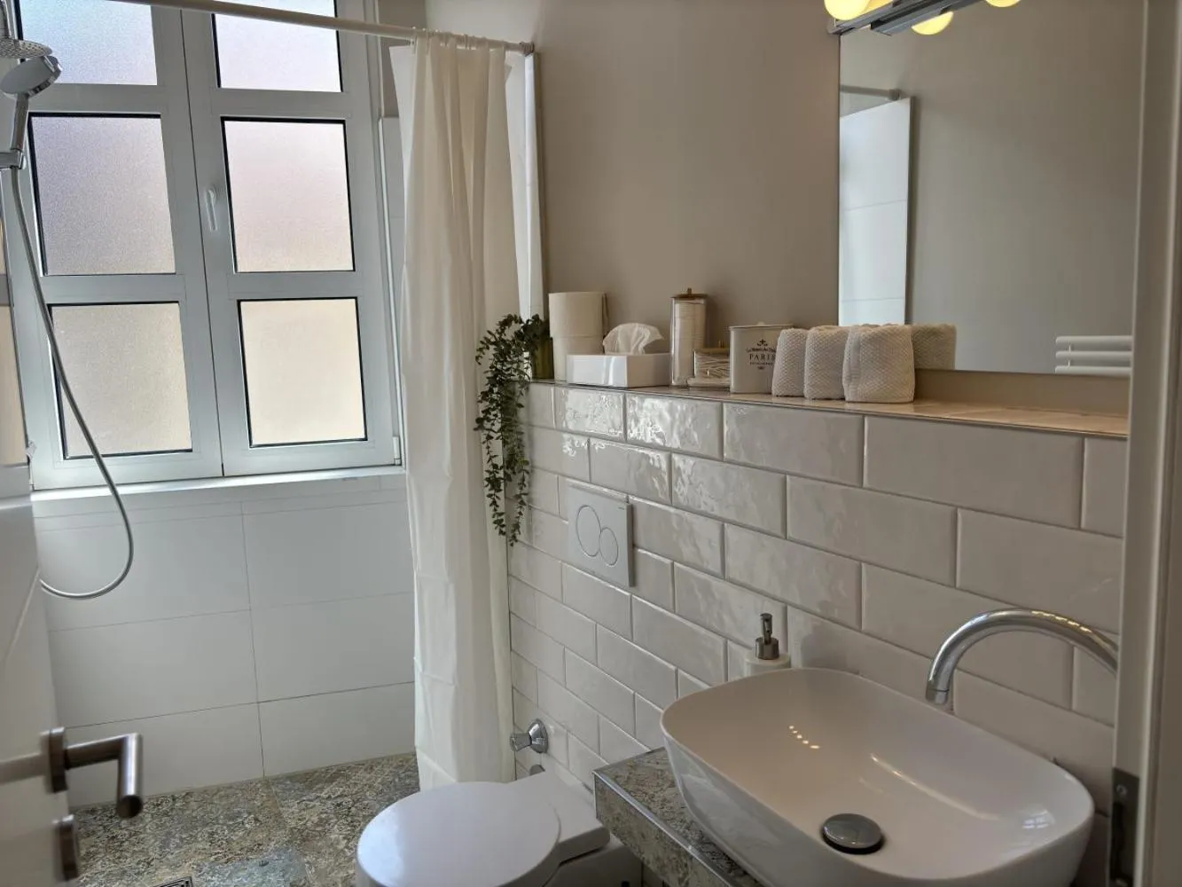Toilet in Work & Relax in Maintal