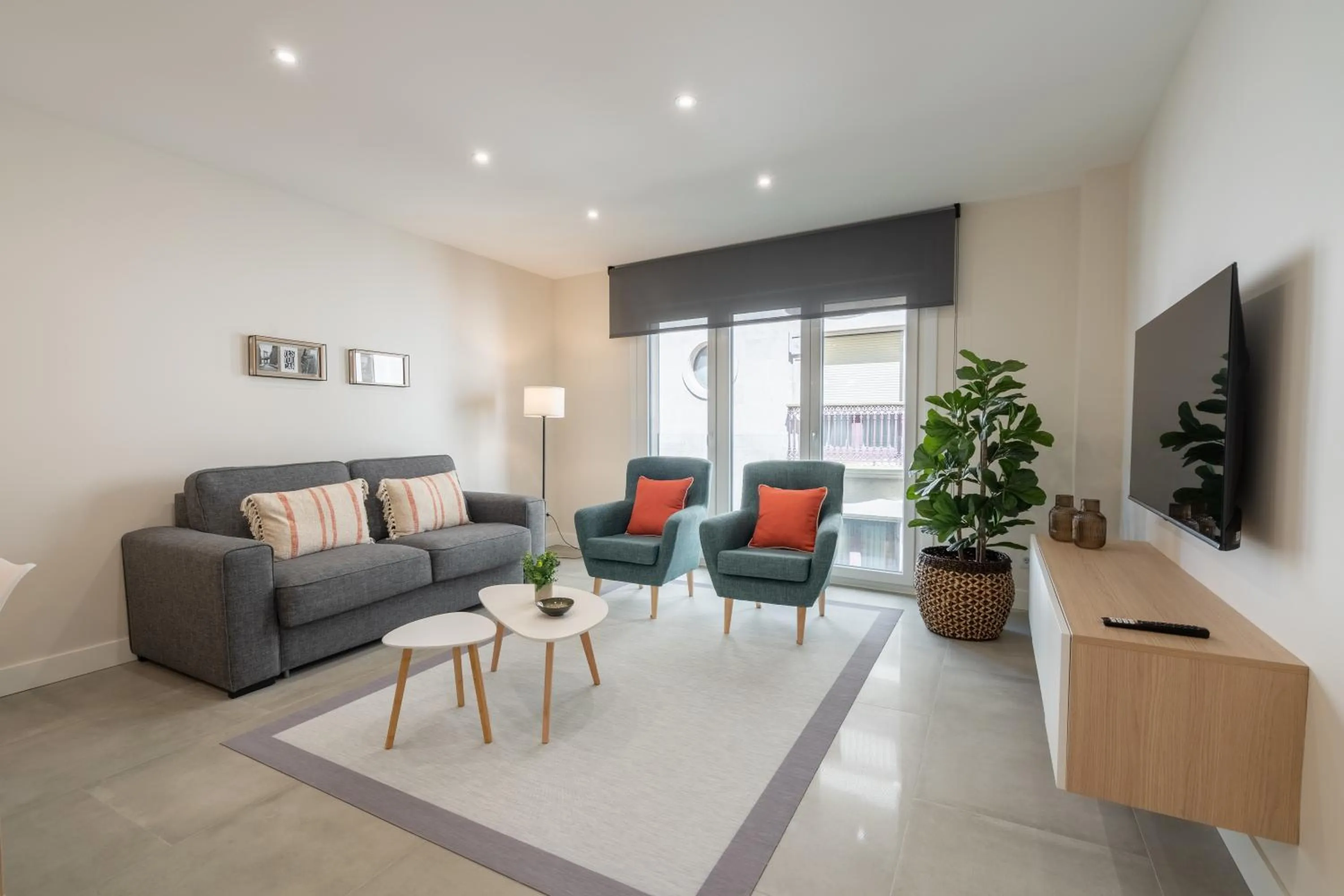 Dining area in Cíes Luxury Suitel Areosa 22