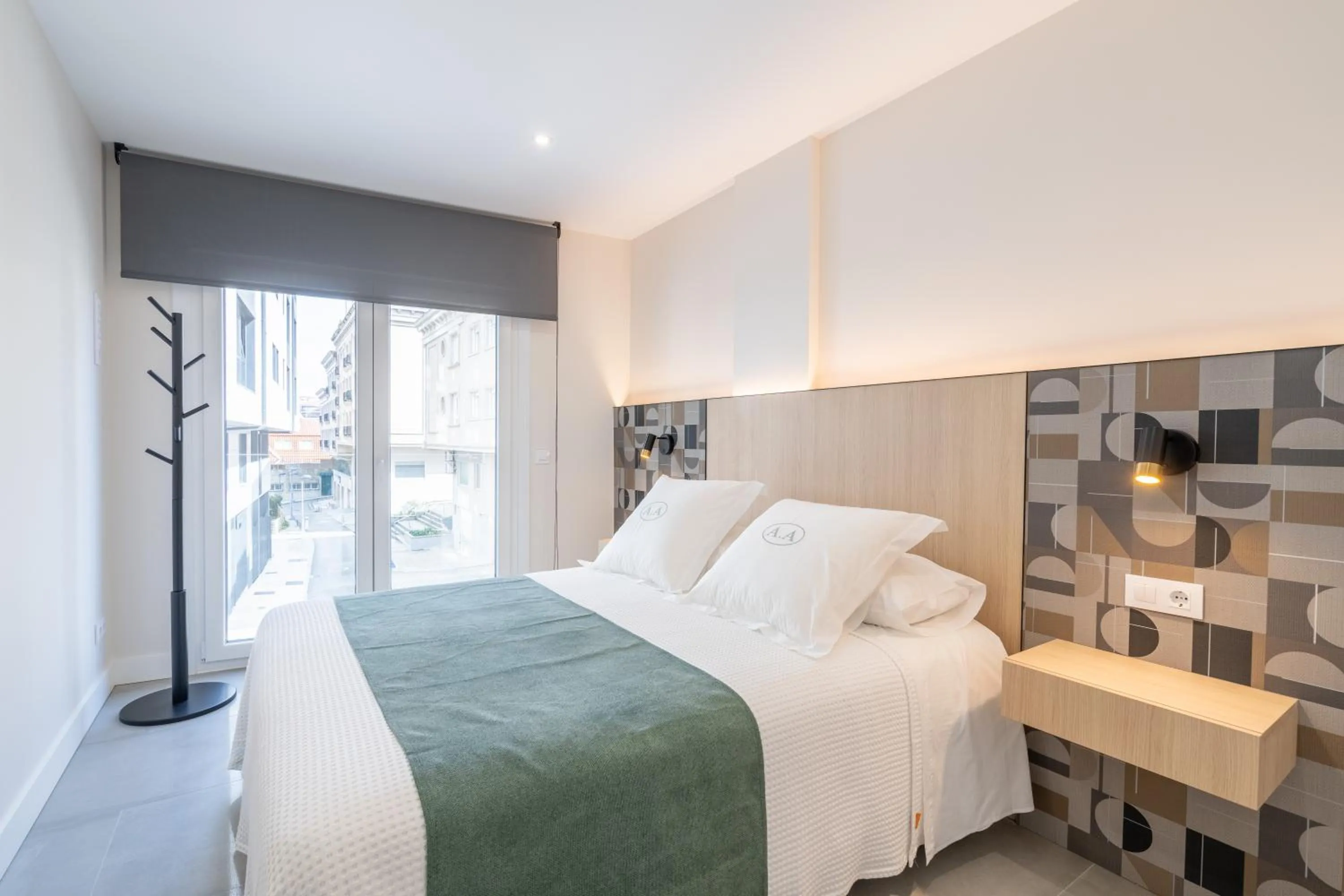 Bedroom, Bed in Cíes Luxury Suitel Areosa 22