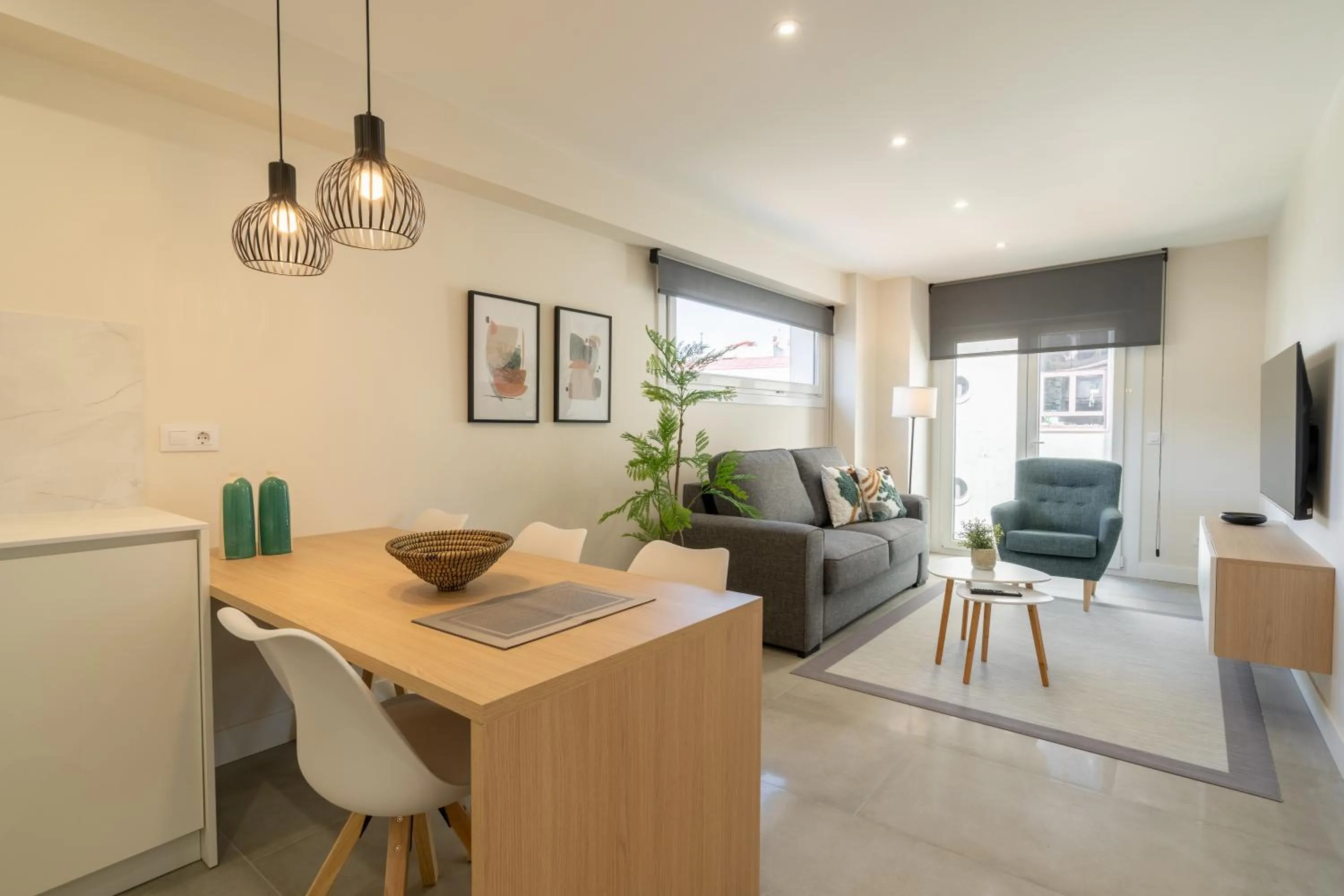 Dining area in Cíes Luxury Suitel Areosa 22