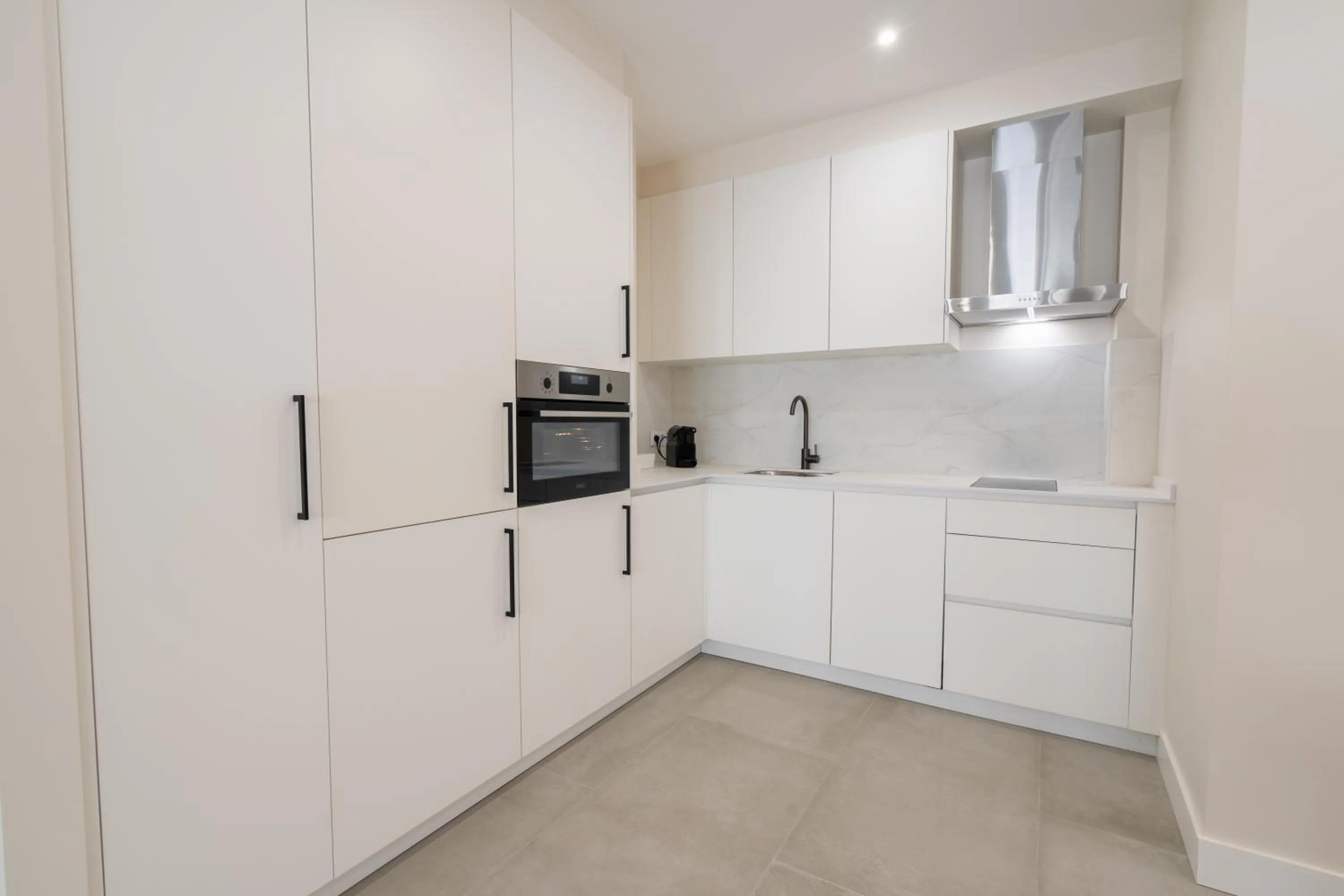 kitchen in Cíes Luxury Suitel Areosa 22