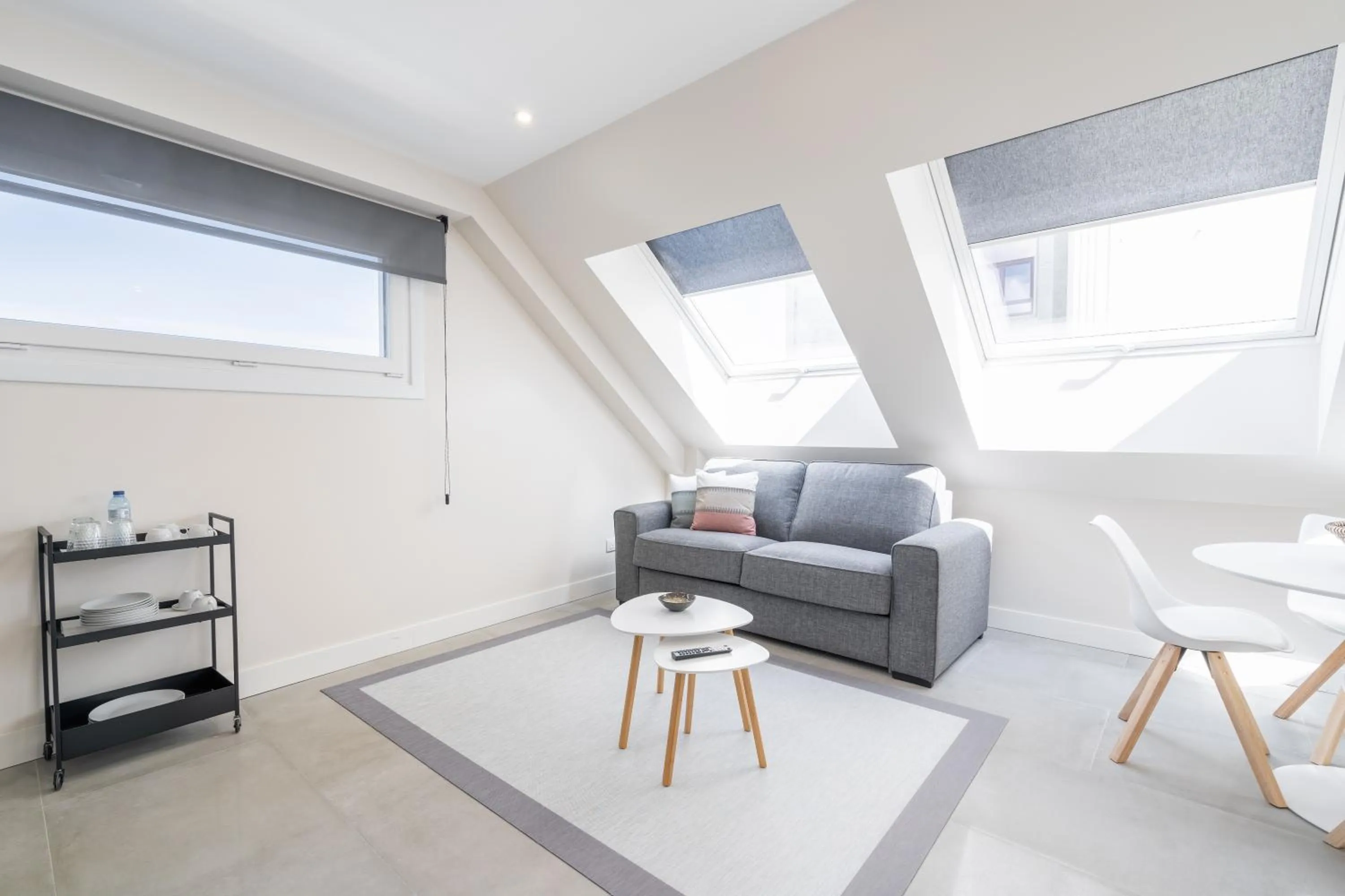 Dining area in Cíes Luxury Suitel Areosa 22
