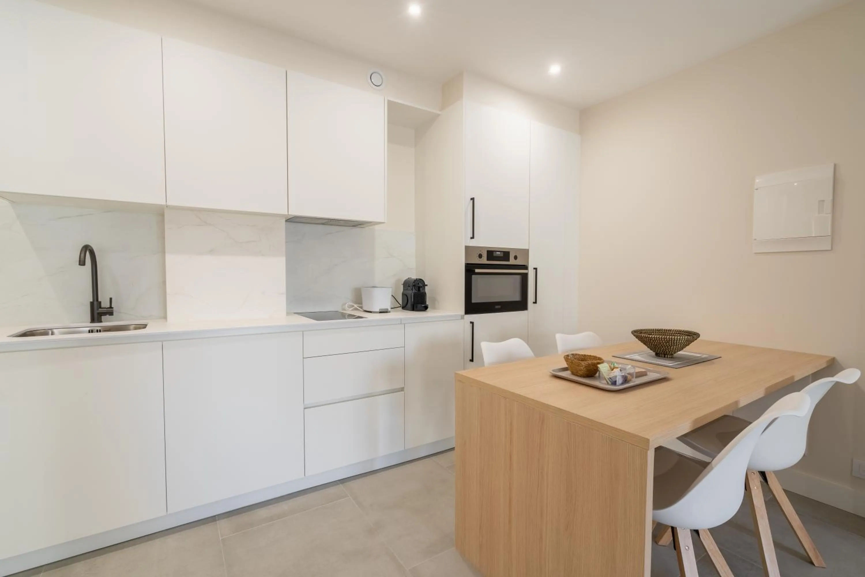 kitchen in Cíes Luxury Suitel Areosa 22