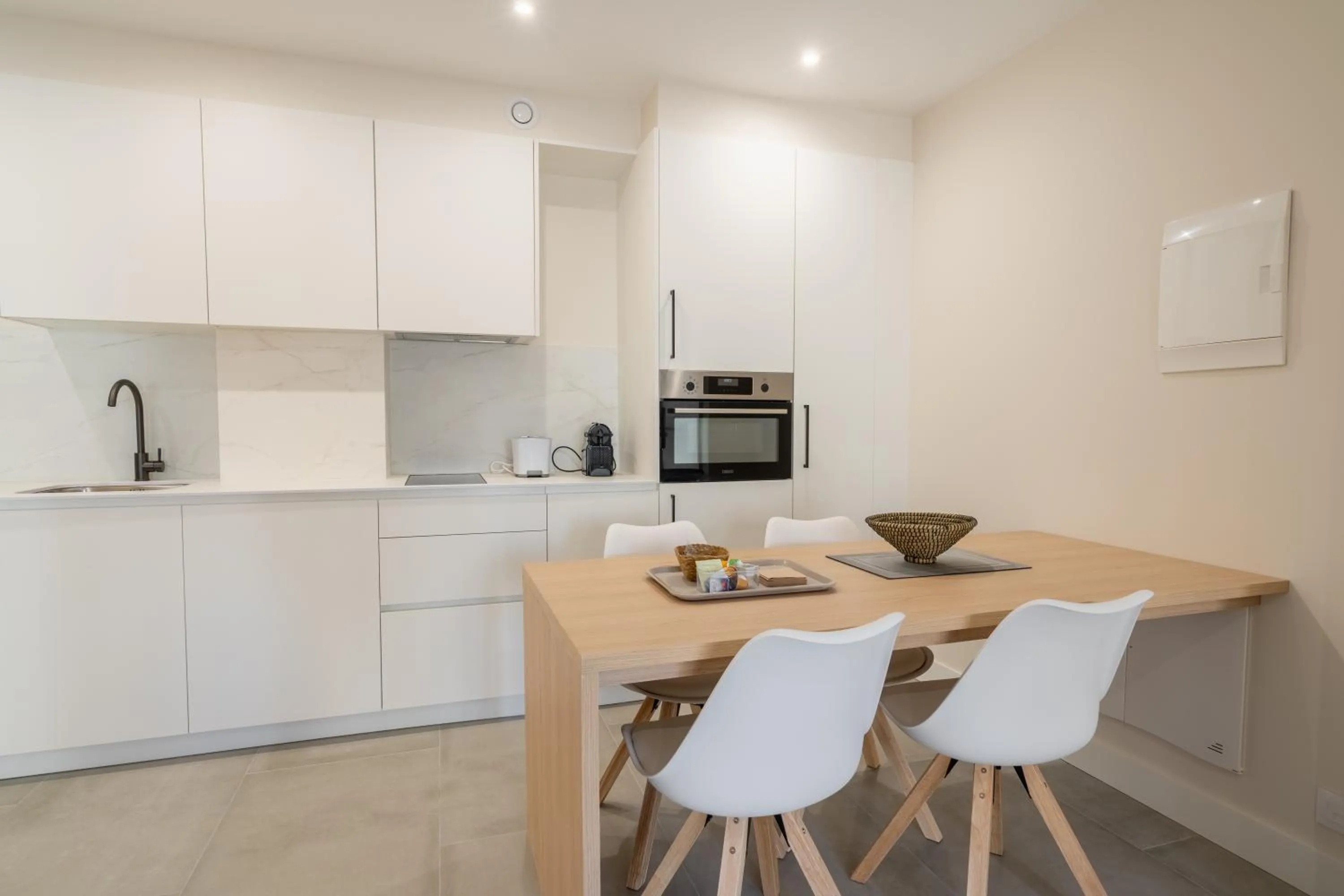 kitchen in Cíes Luxury Suitel Areosa 22