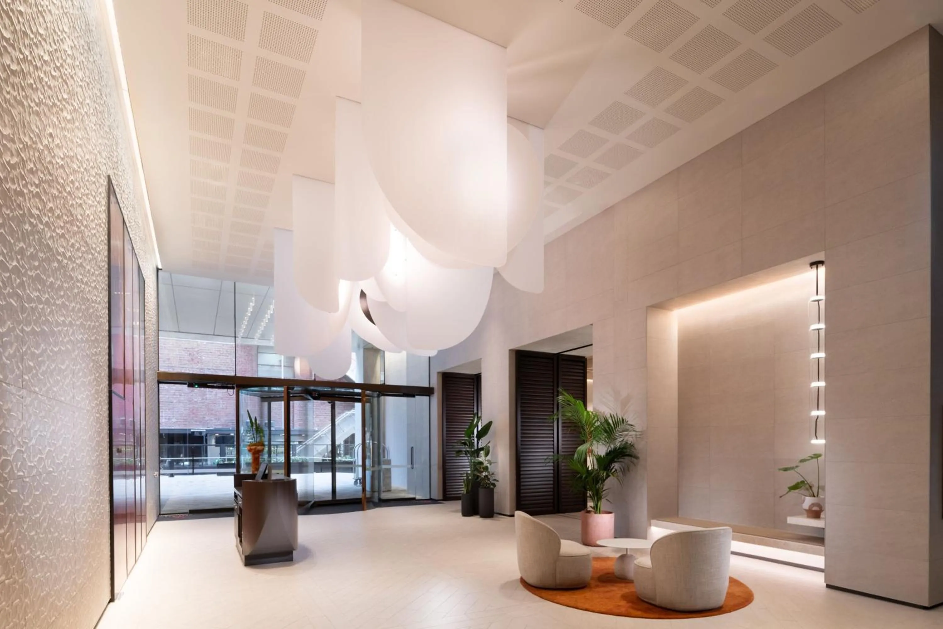 Lobby or reception in Adelaide Marriott Hotel