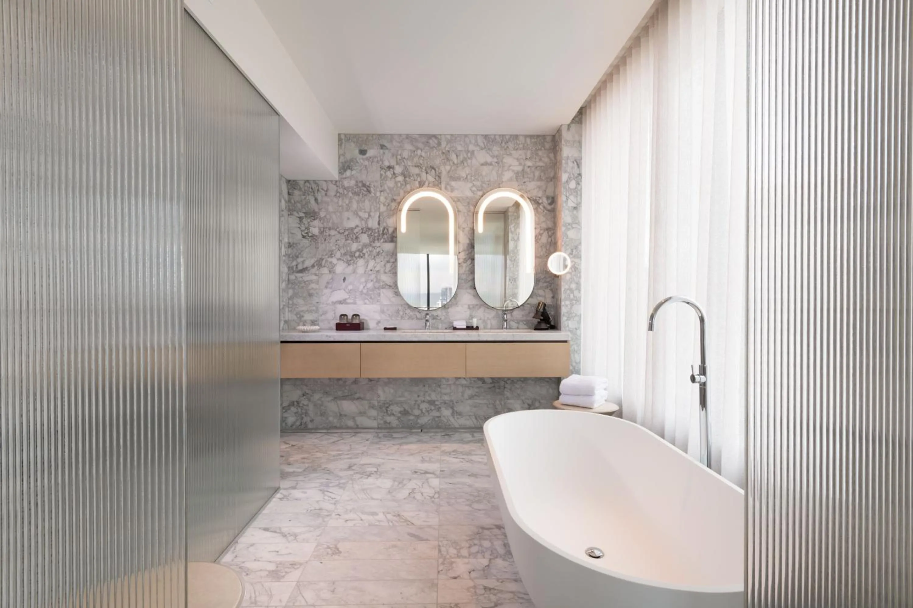 Bathroom in Adelaide Marriott Hotel