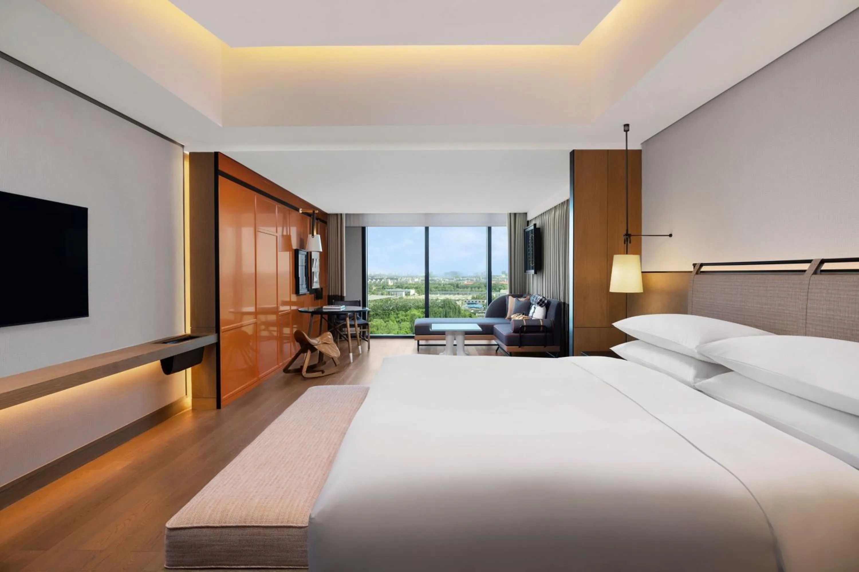 Bedroom, Bed in Renaissance Beijing Haidian Hotel