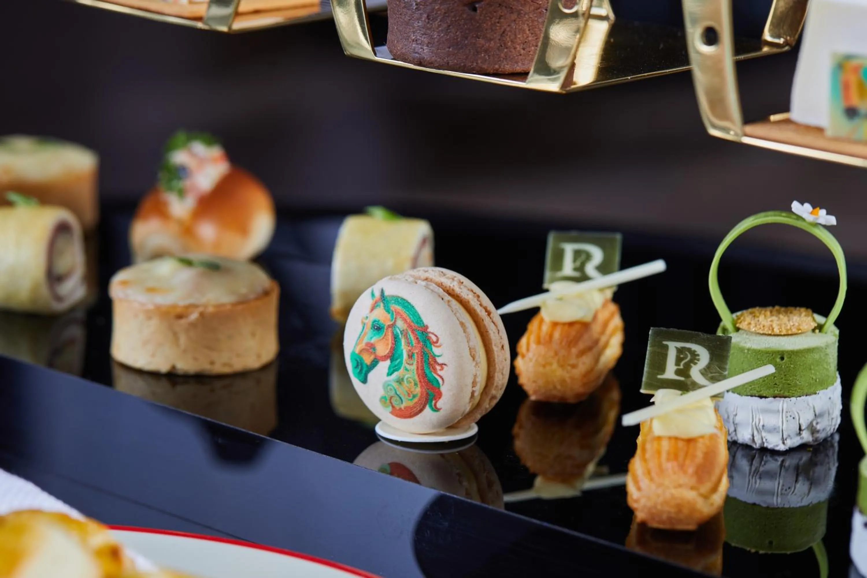 Restaurant/places to eat in Renaissance Beijing Haidian Hotel