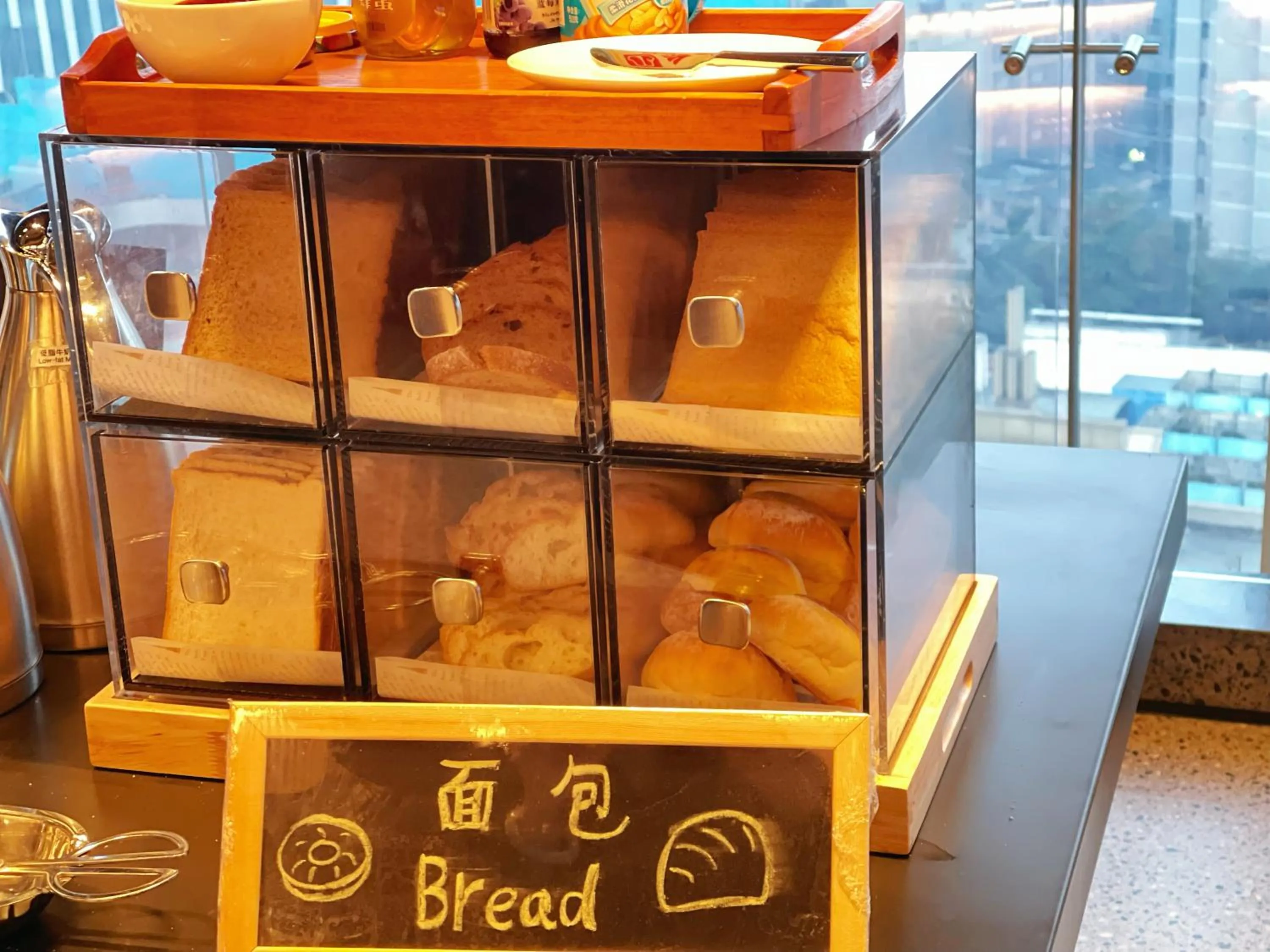 Breakfast in Moxy Chongqing