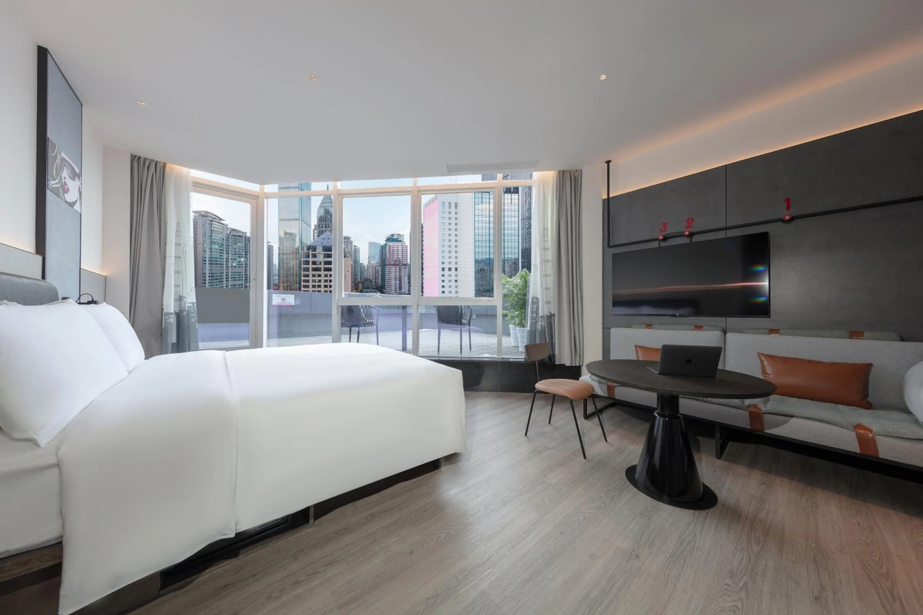 Bedroom, Bed in Moxy Chongqing
