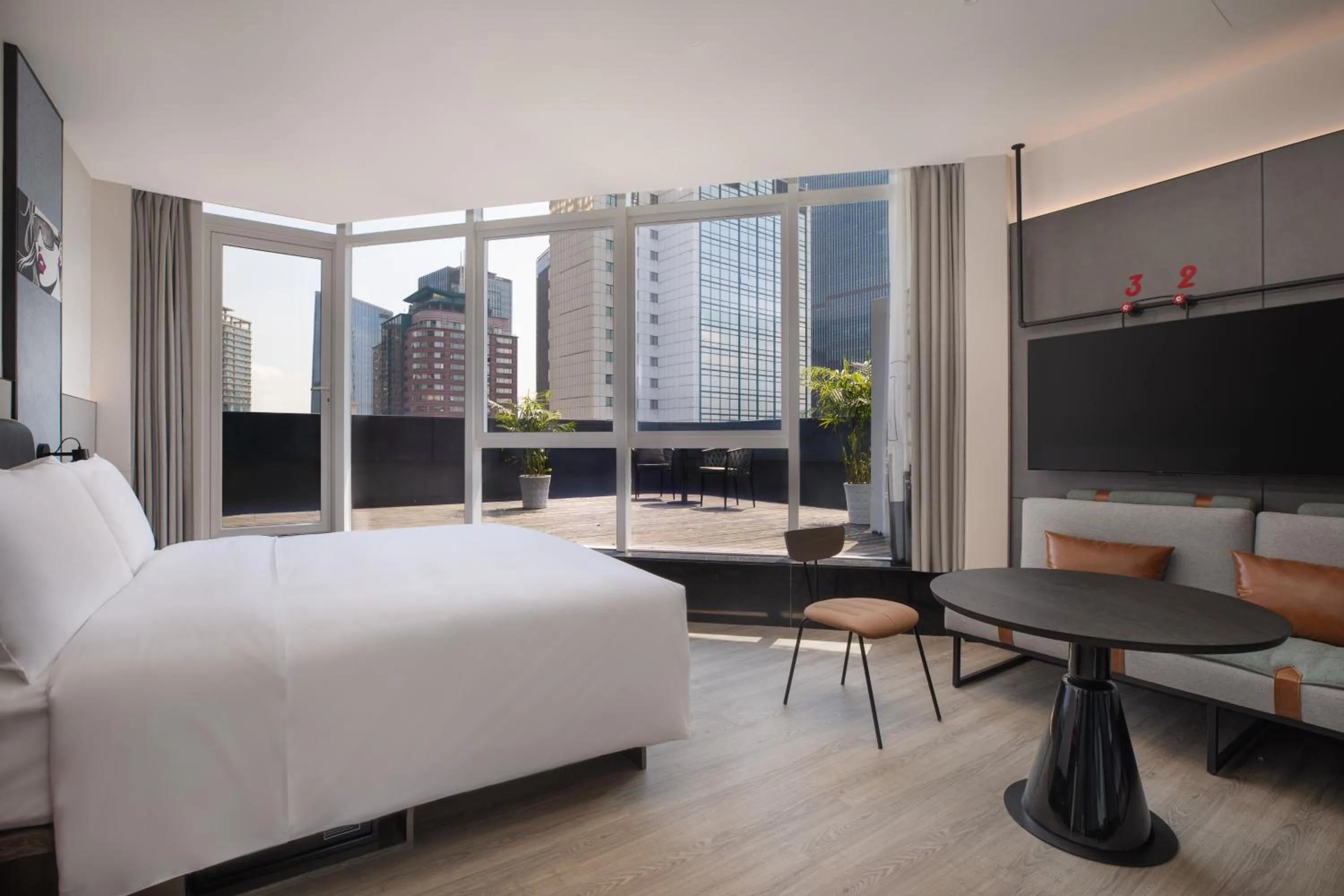 Bedroom, Bed in Moxy Chongqing