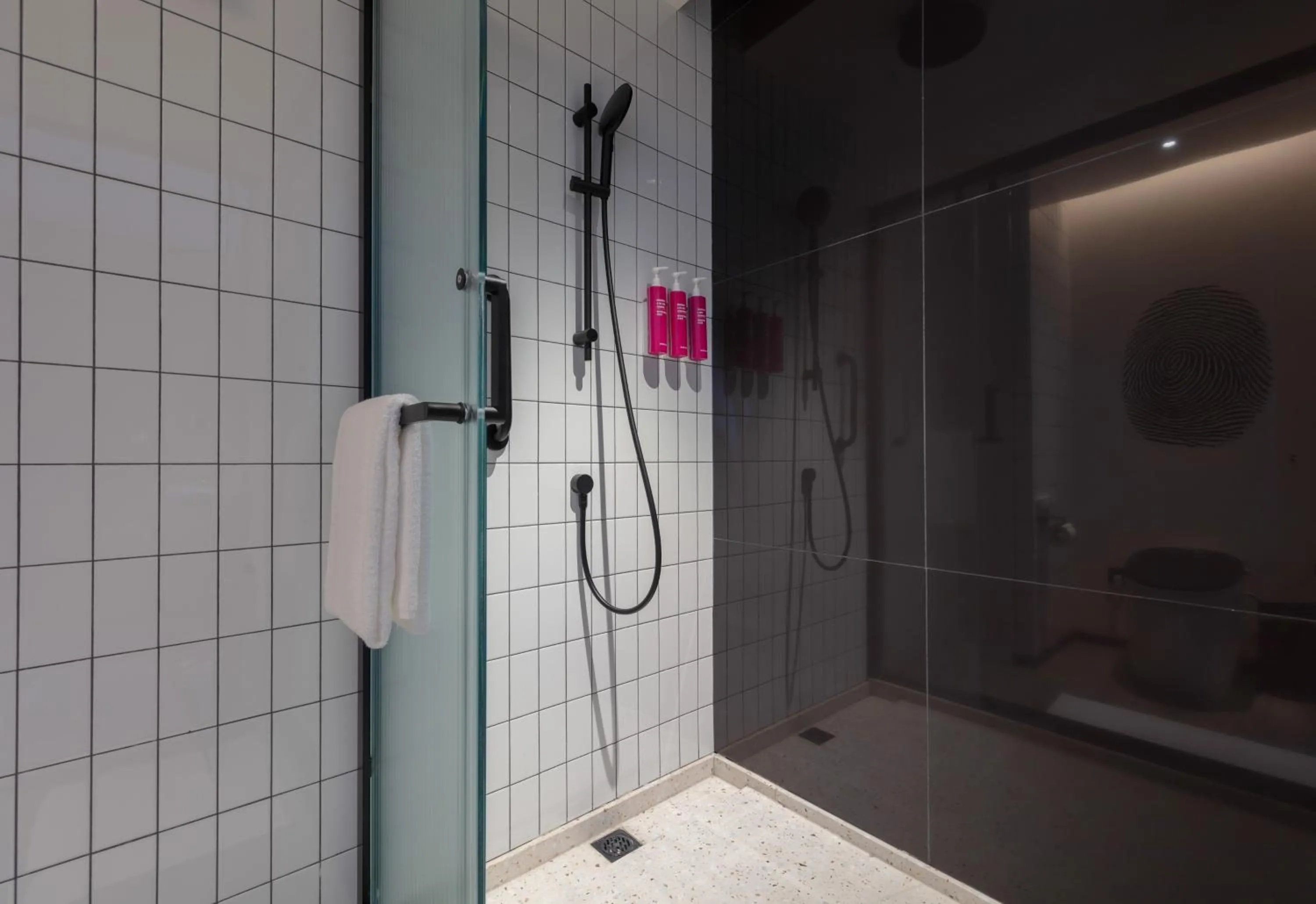 Shower in Moxy Chongqing