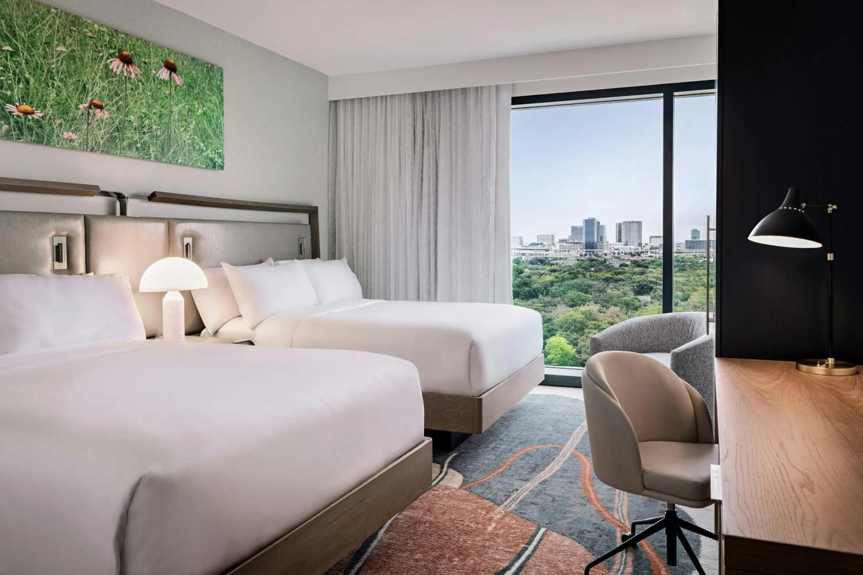 Photo of the whole room, Bed in HALL Park Hotel, Autograph Collection