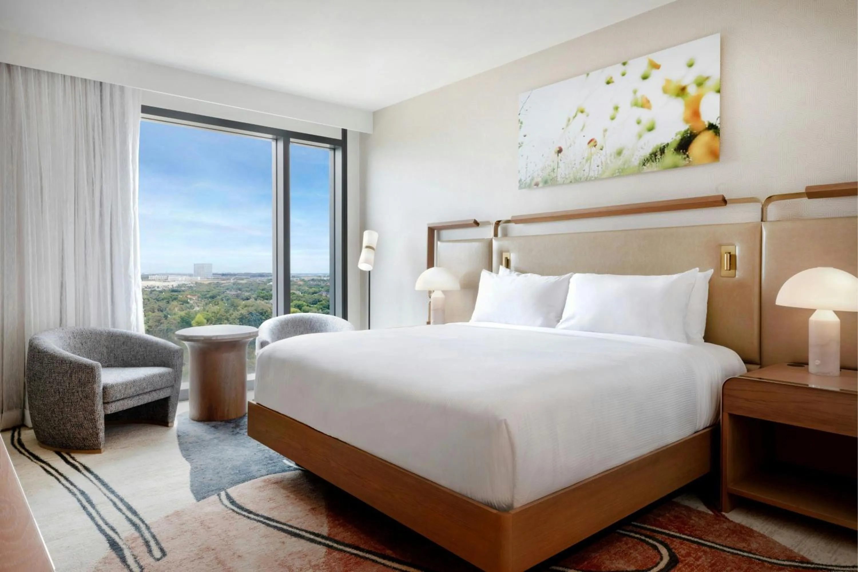 Photo of the whole room, Bed in HALL Park Hotel, Autograph Collection